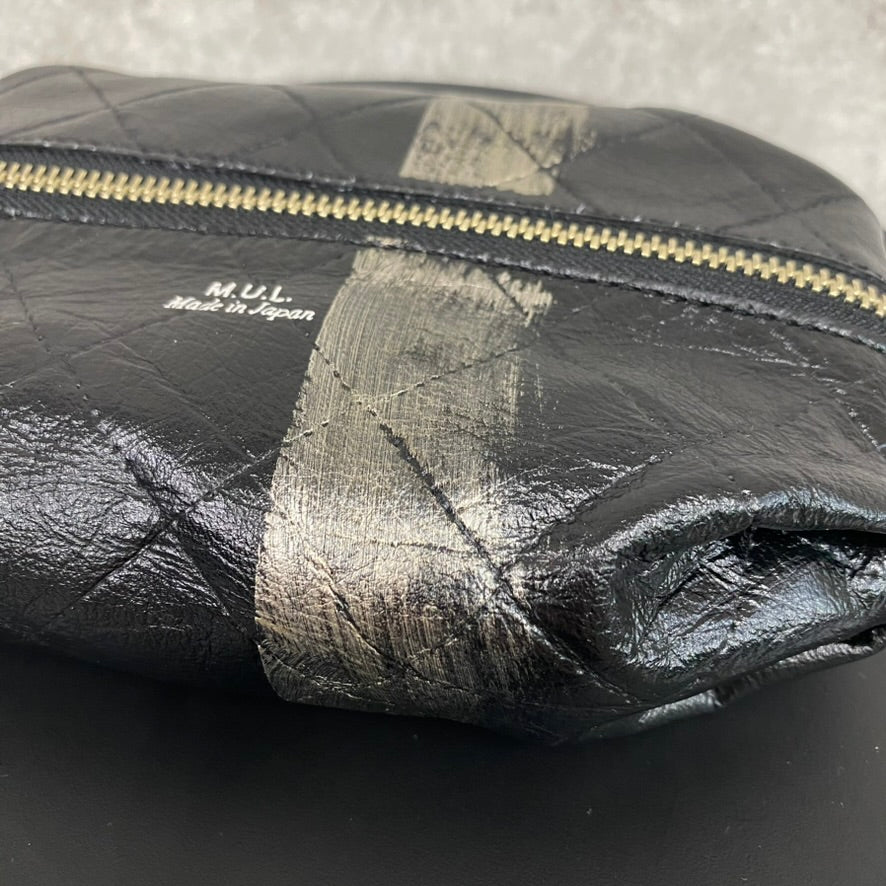 【MUL109-GL】レザーポーチ ソフトレザーキルティング(ブラック) ゴールドライン ※7/2〜7/12より事務所から順次発送予定