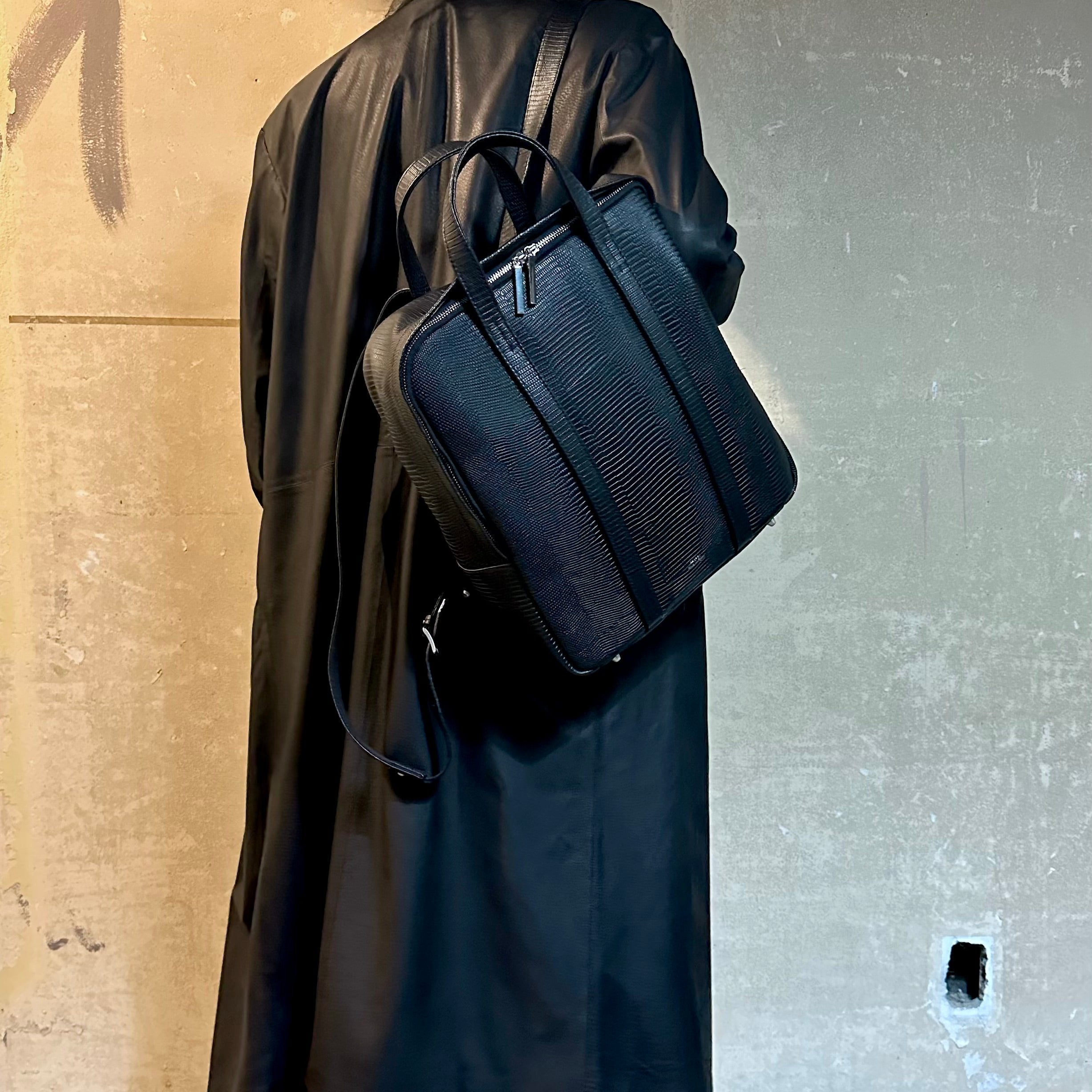 ⚠️予約【M.U.L.】ミニマルバックパック -ブラック- ※R7. 6月末納品予定