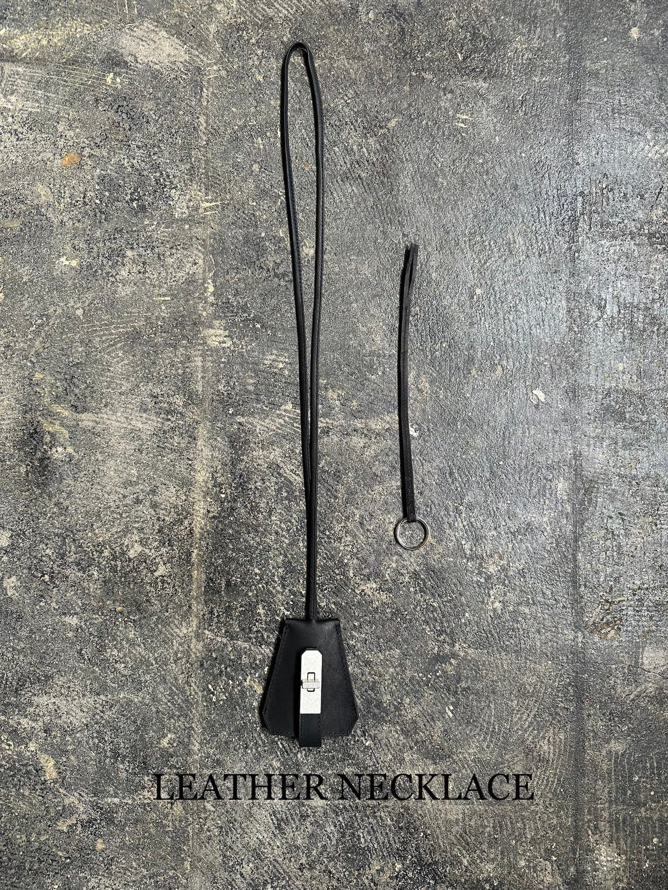 ⚠️予約【M.U.L.】レザーキーネックレス ※R7. 6月末納品予定