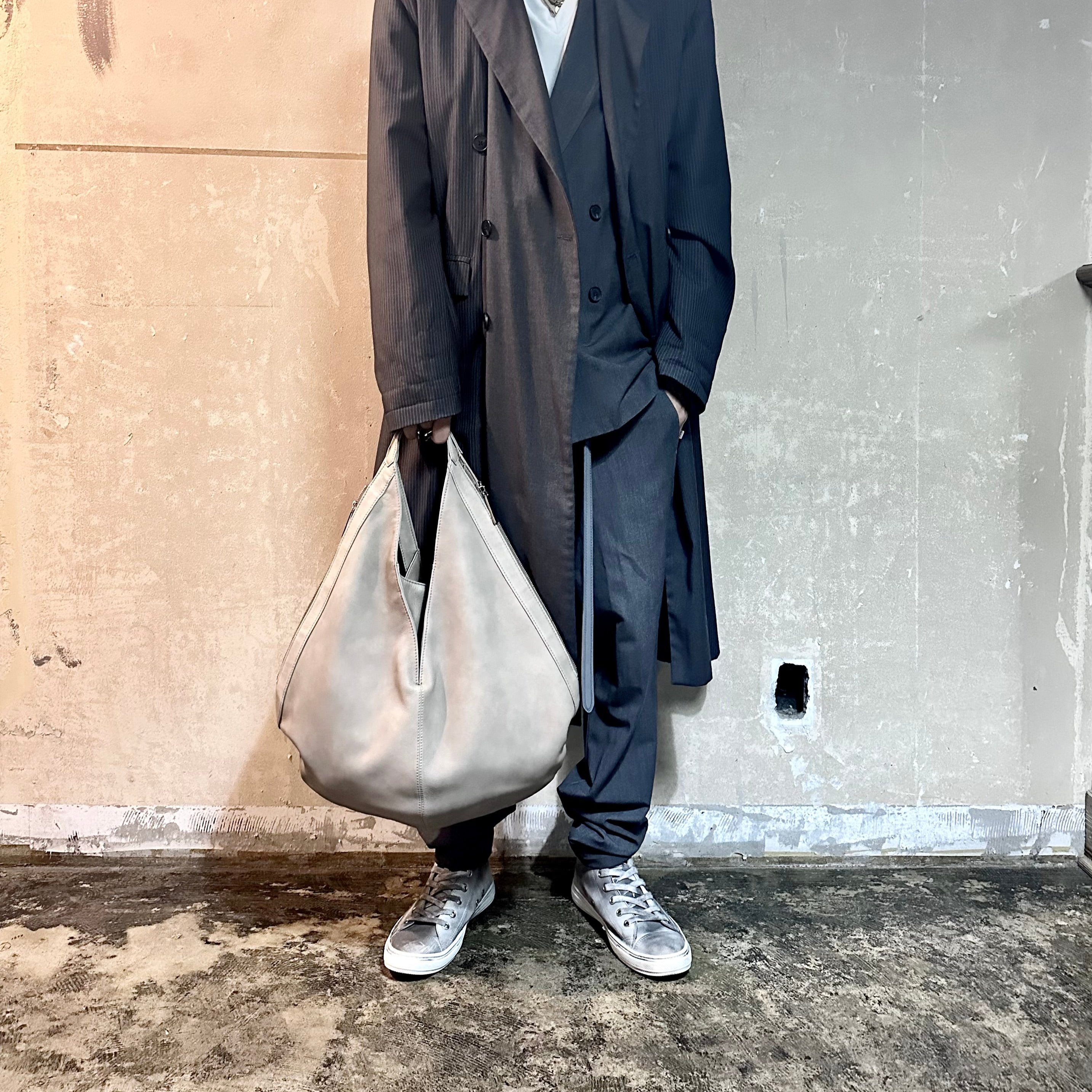 ⚠️予約【MUL101-502009】バーティカルトート -グレージュ- ※R7. 6月末納品予定