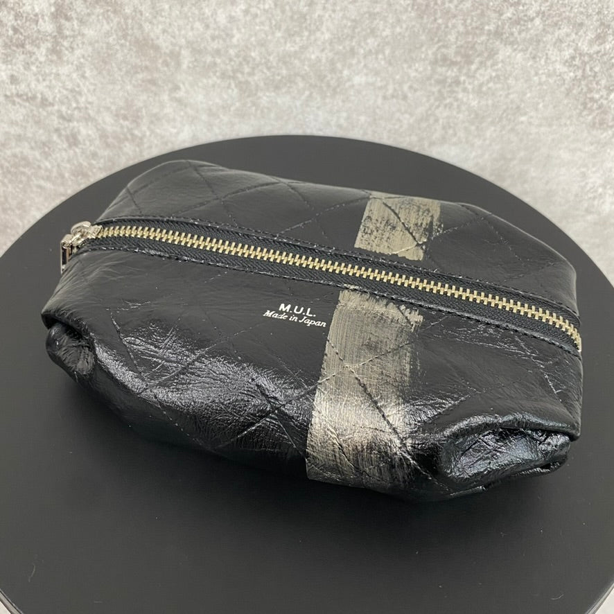 【MUL109-GL】レザーポーチ ソフトレザーキルティング(ブラック) ゴールドライン ※7/2〜7/12より事務所から順次発送予定