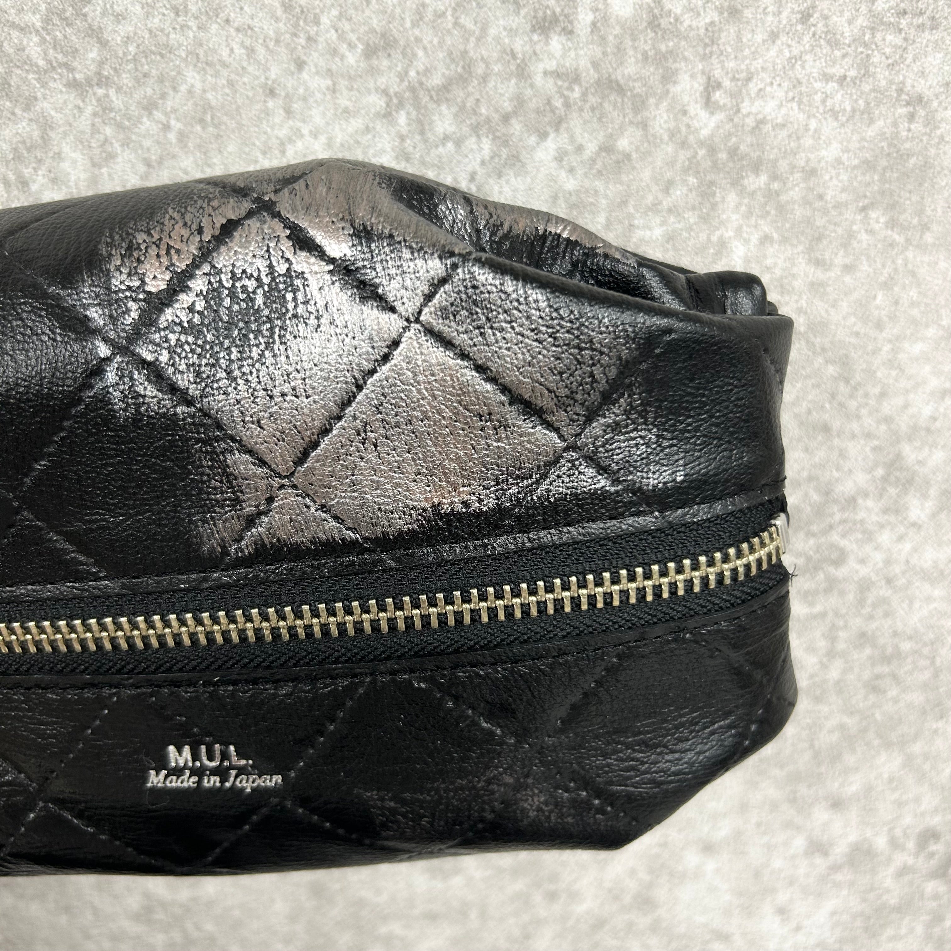 【MUL109-PSL】レザーポーチ ソフトレザーキルティング(ブラック) ピンクシルバーライン ※7/2〜7/12より事務所から順次発送予定