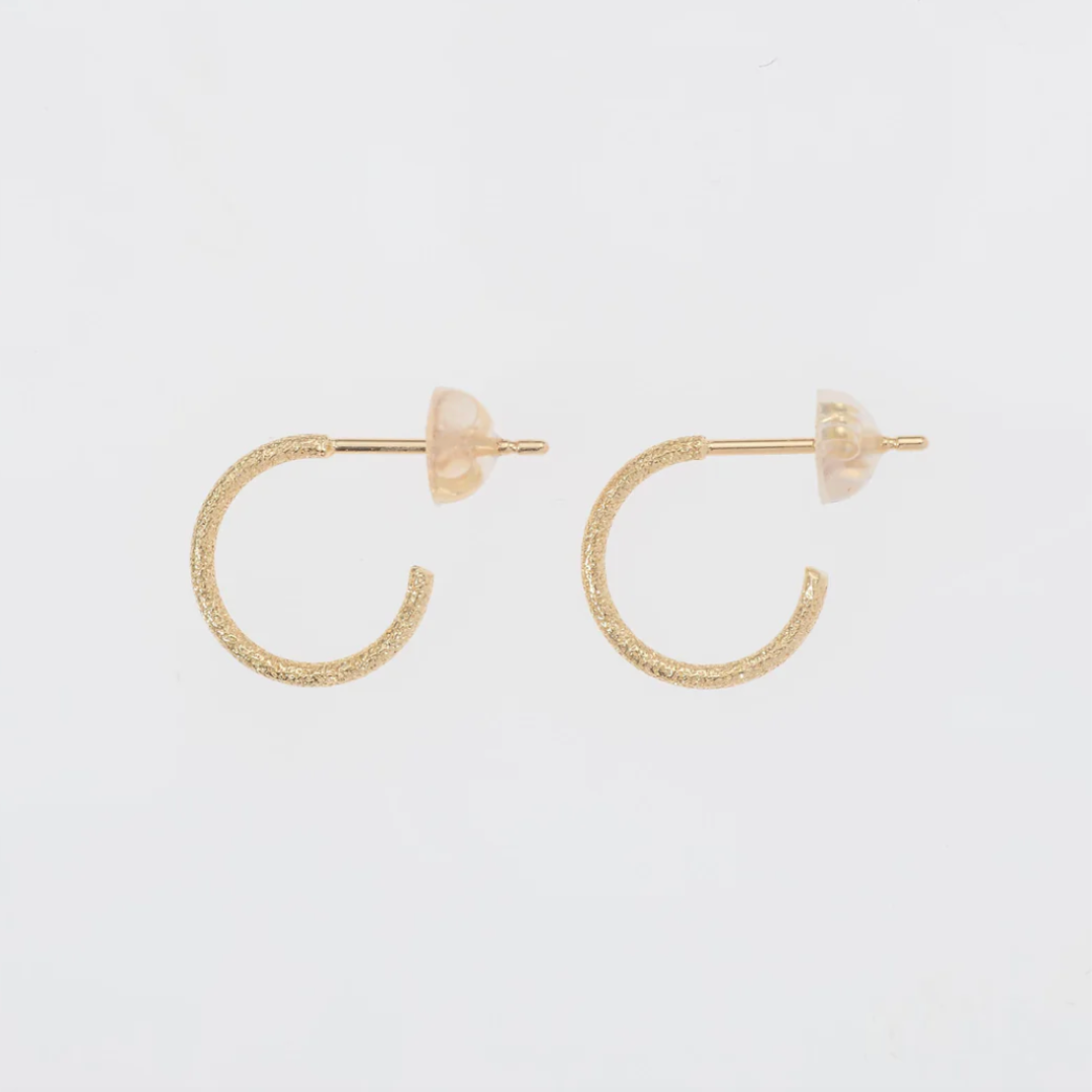 【ENEY】ホリデー K18YG カガヤキ ピアス ミニ ※11月中旬より弊社事務所から発送