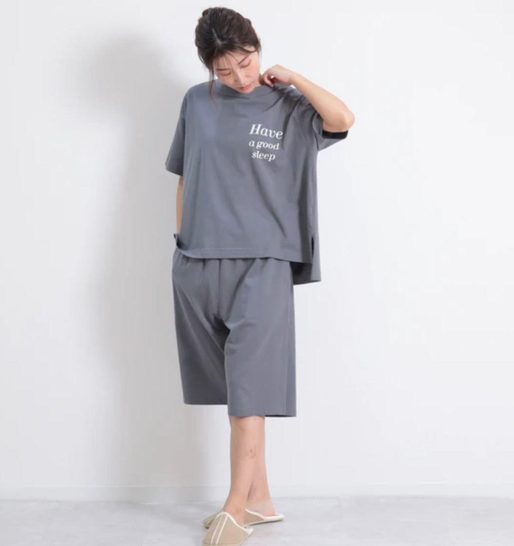 巾着付き半袖ロゴ上下セット-チャコール-  Have a good sleep ※7/16~22より順次発送