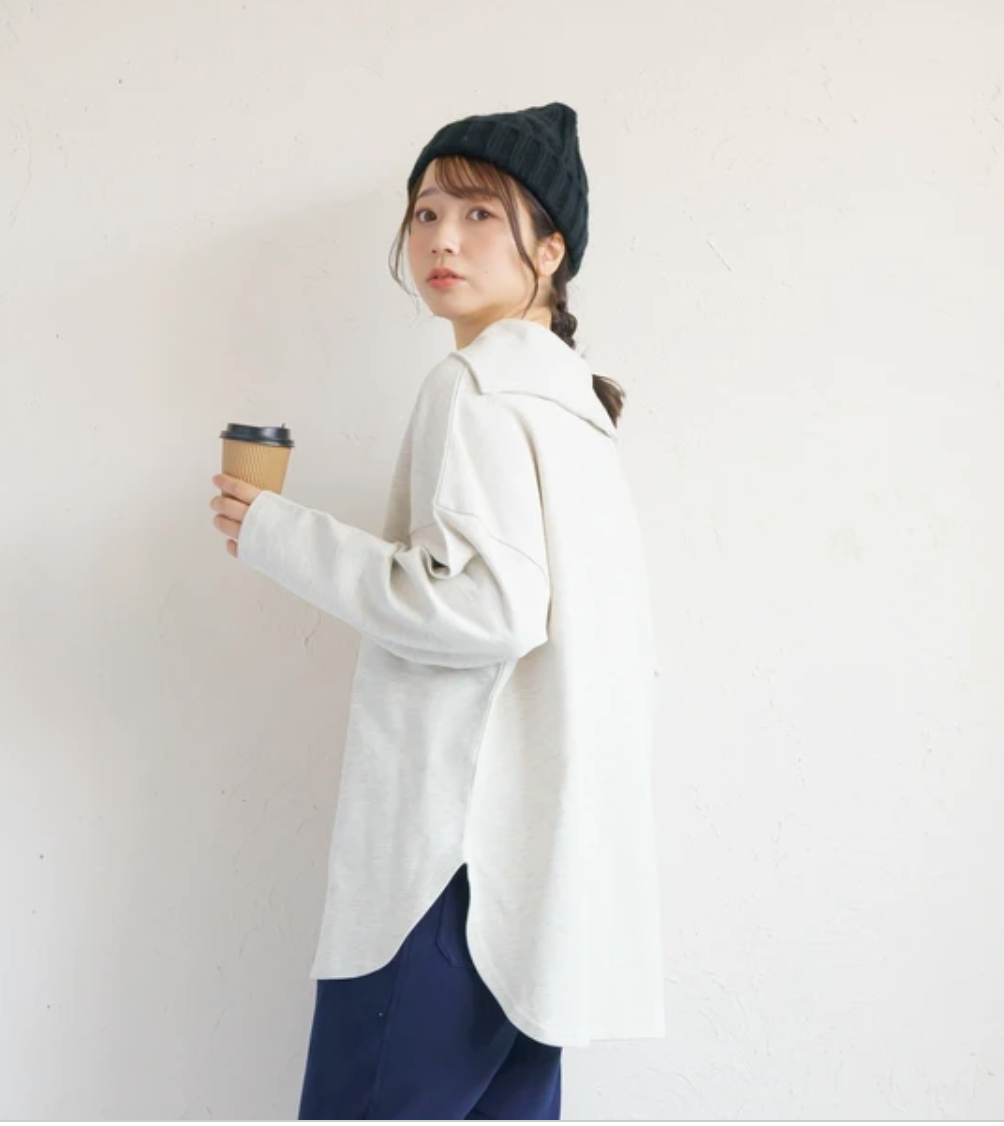 【予約】コットン裏毛ジップアッププルオーバー -アイボリー-   ※9月下旬より順次発送