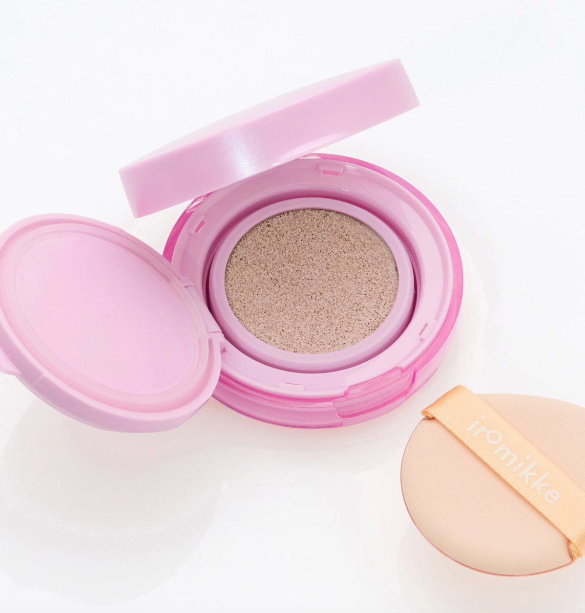 イロミッケ トーンアップクッションベース 02 ベージュベース※7/30〜8/5迄に順次発送予定