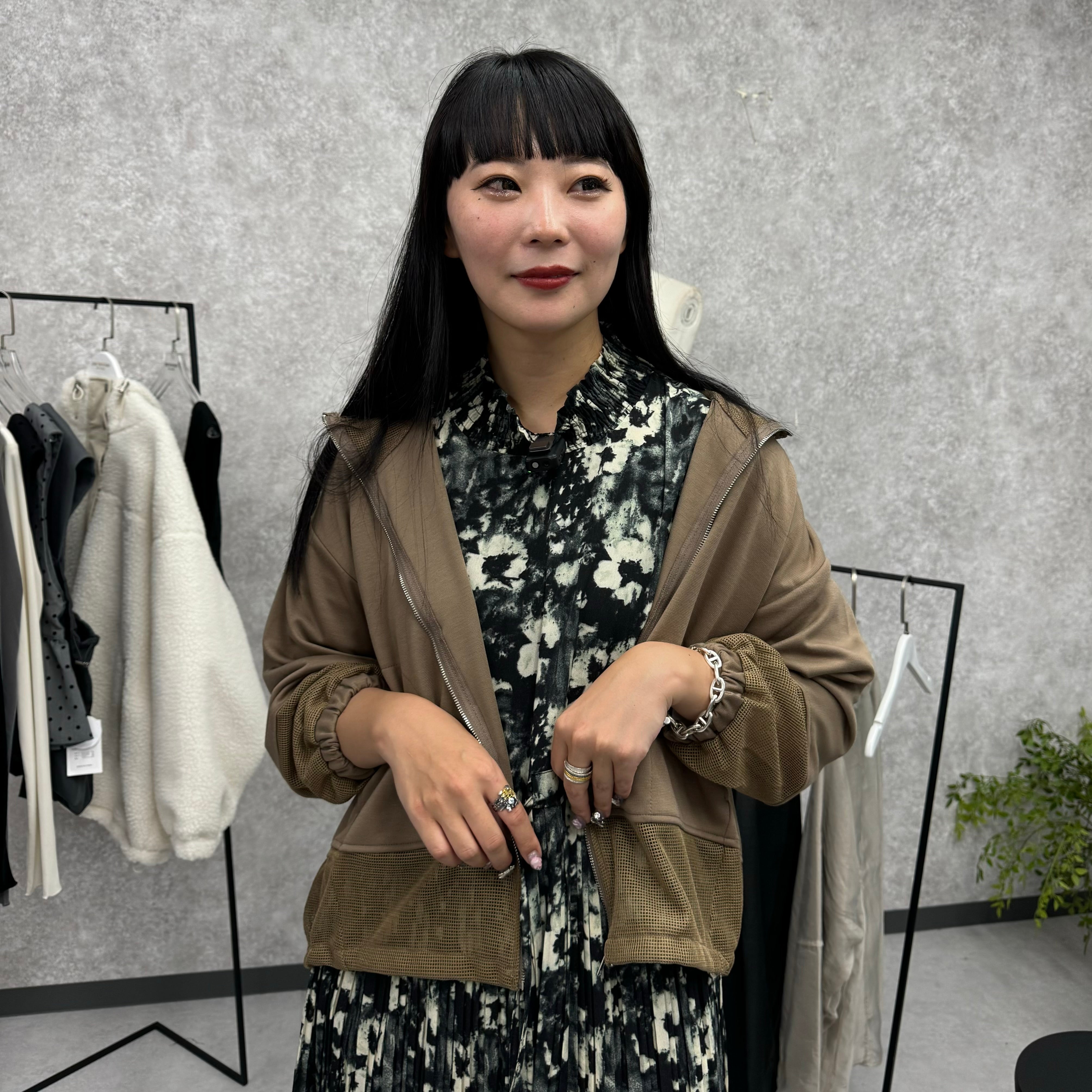 メッシュパーカー -ベージュ- ※10/15-21頃より順次配送予定