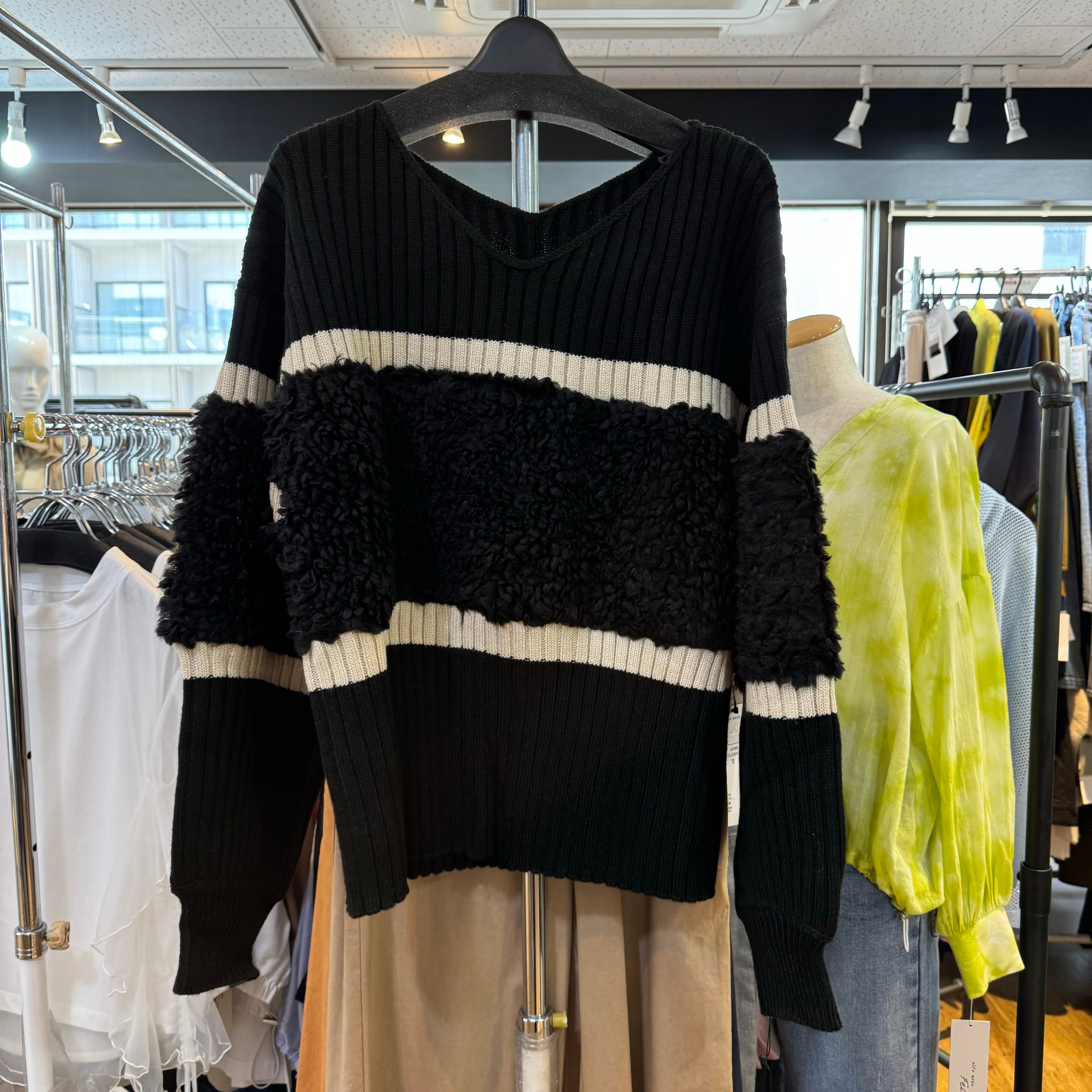 【PRIORITY】ラインモコモコニット -ブラック- 005 ※9/17~23より順次発送