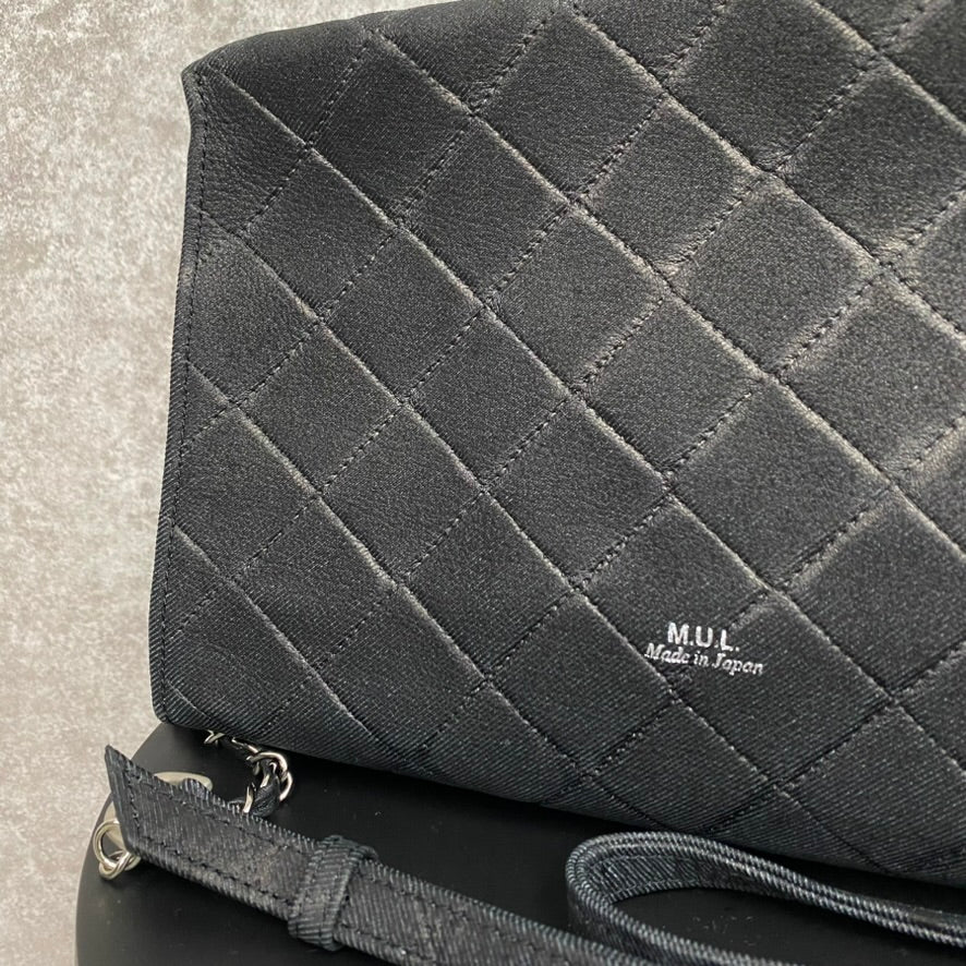 【MUL106】キューブショルダー デニムレザーキルティング(ブラック) ラインなし ※10/29〜11/2より弊社事務所から順次発送