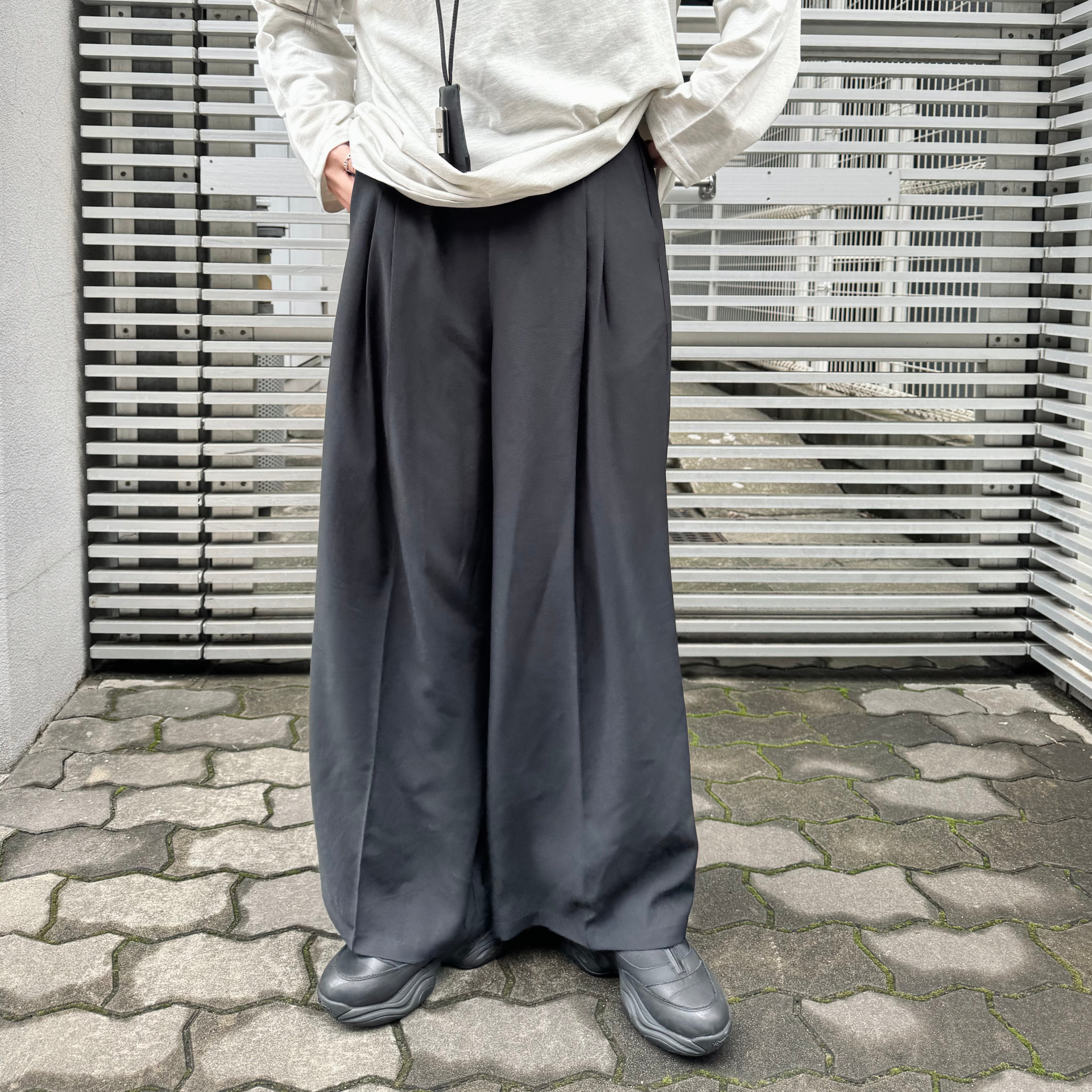 ZOUTONEKO オリジナルタックワイドパンツ  ※10/15-21より順次配送