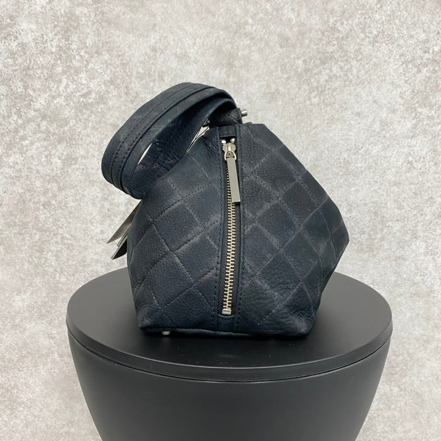 【MUL094-WH】ドロップ2way S オイルレザーキルティング(ブラック) ホワイトライン ※10/29〜11/2より弊社事務所から順次発送