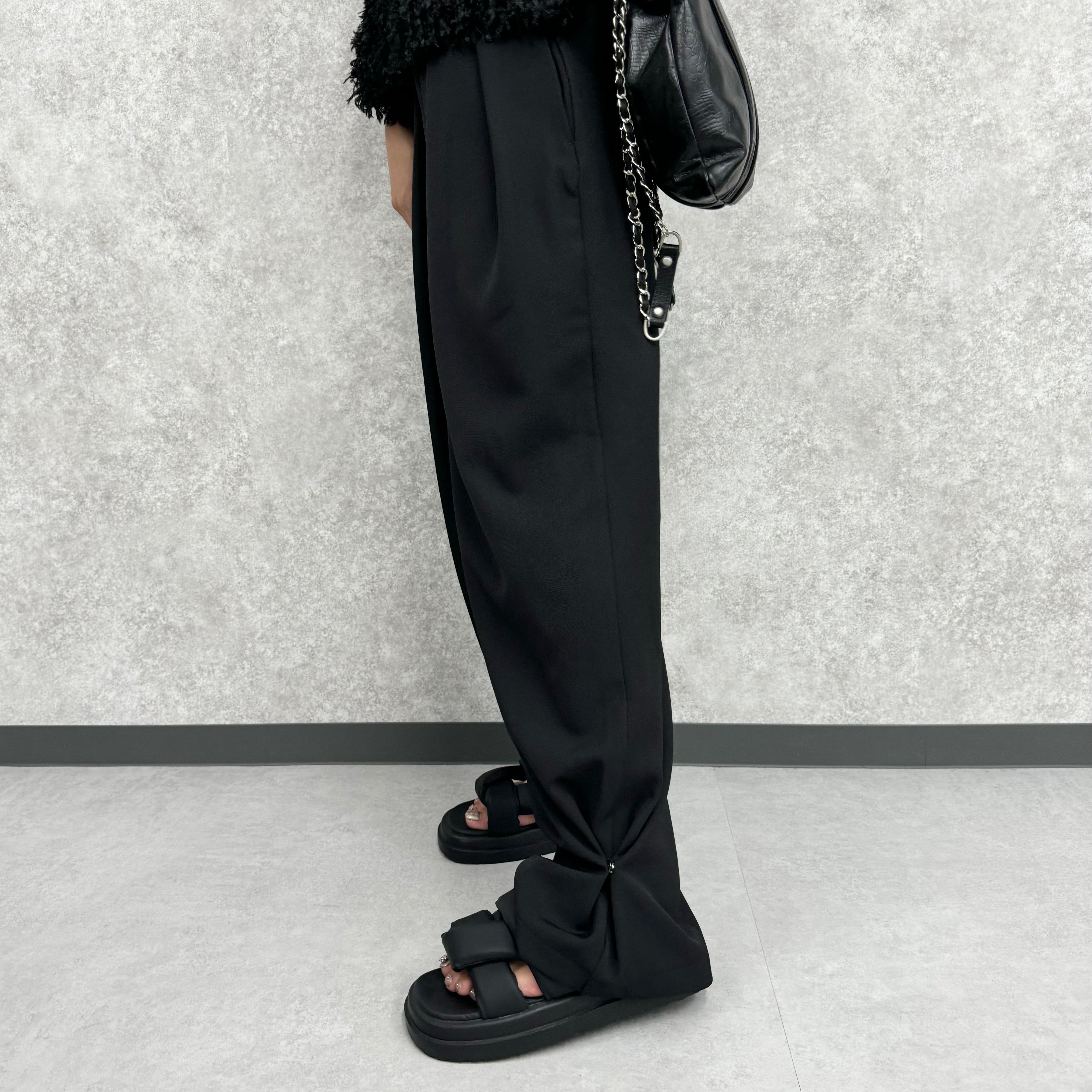 2Wayタックパンツ ブラック ※9/17〜23より順次配送