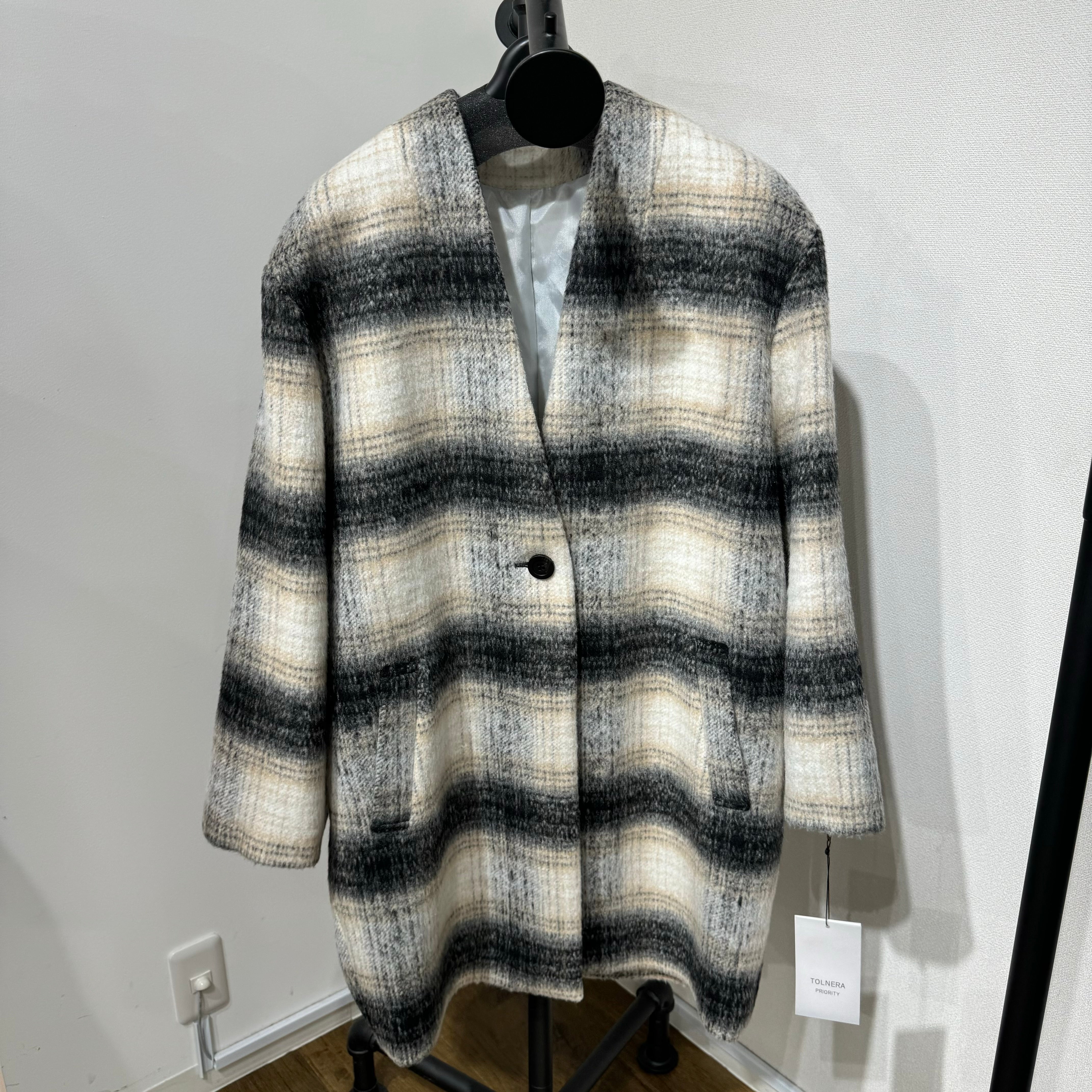 【PRIORITY】チェック柄ノーカラーコート ※10/15~21頃より順次発送予定