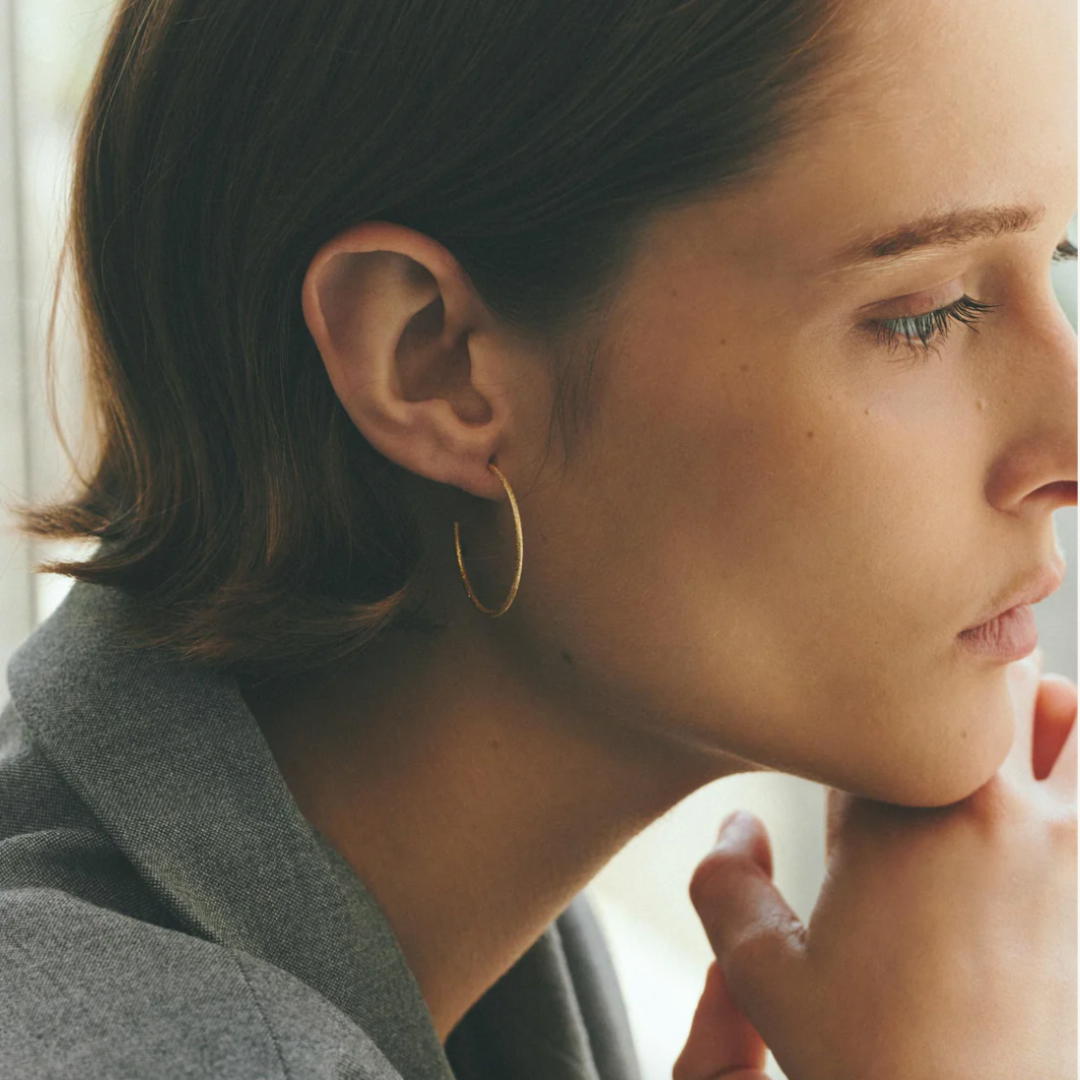 【ENEY】ホリデー K18YG カガヤキ ピアス ※11月中旬より弊社事務所から発送