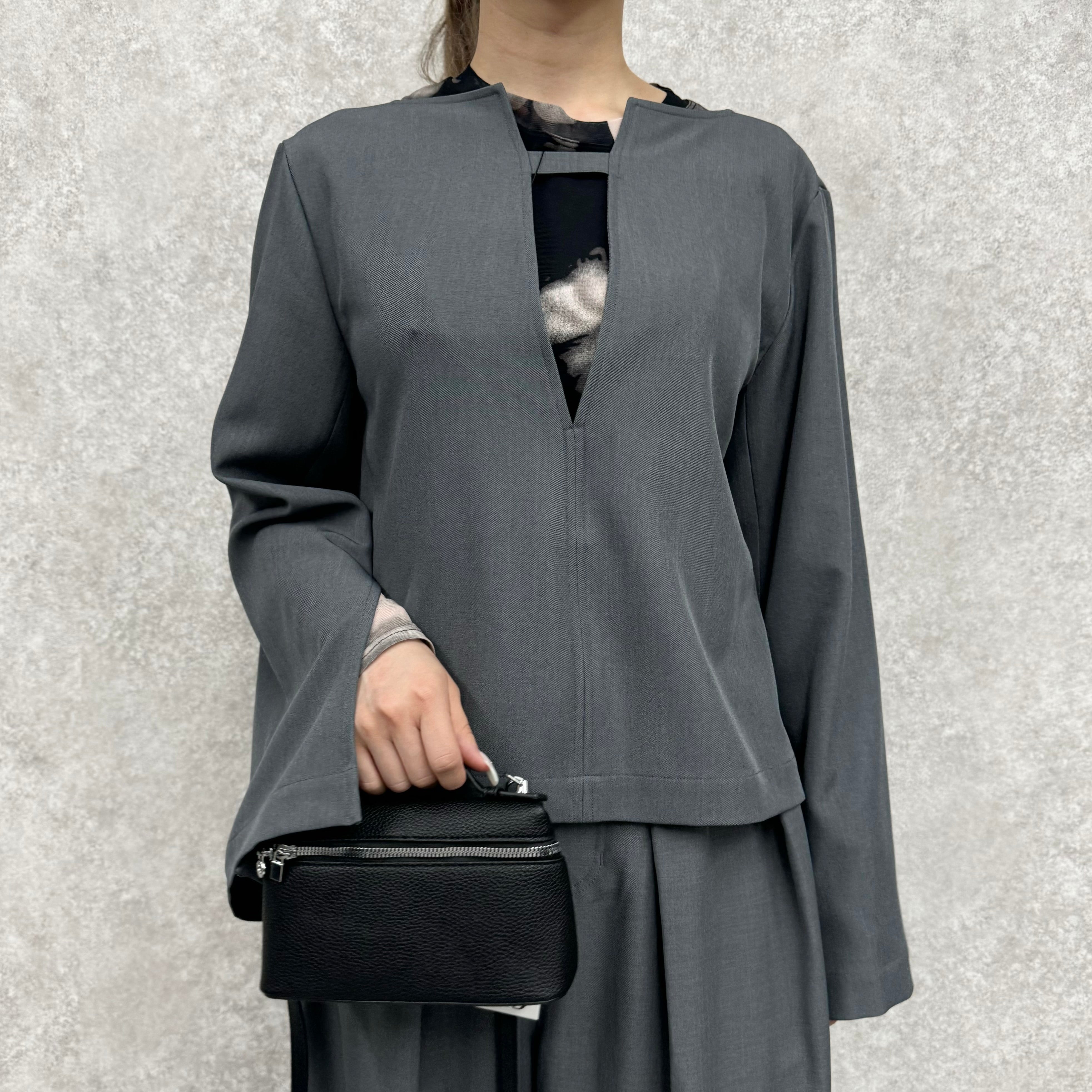 2Way深Vトップス グレー ※9/17〜23より順次配送