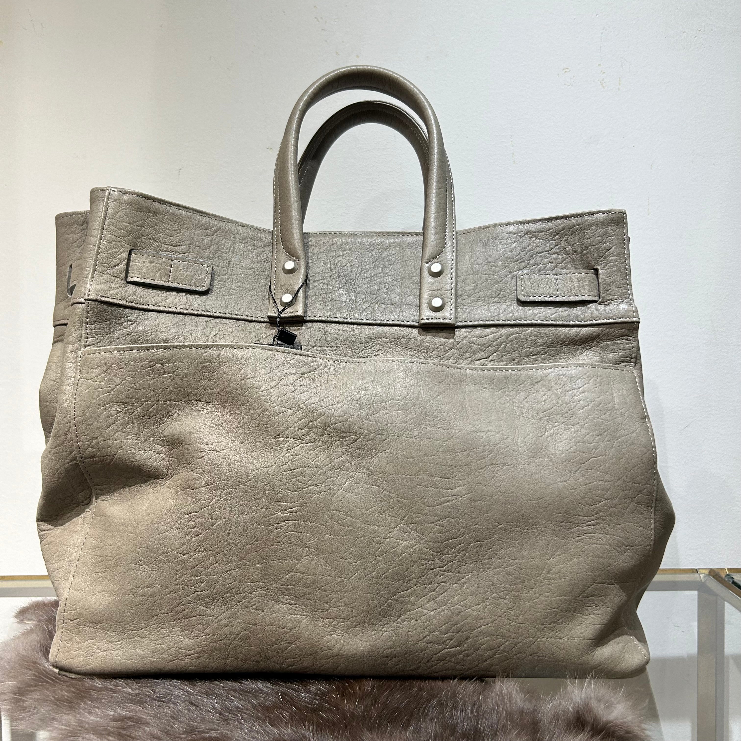 ⚠️予約【M.U.L.】stud seriesトート  -エンボスグレージュ-   ※R7. 6月末納品予定