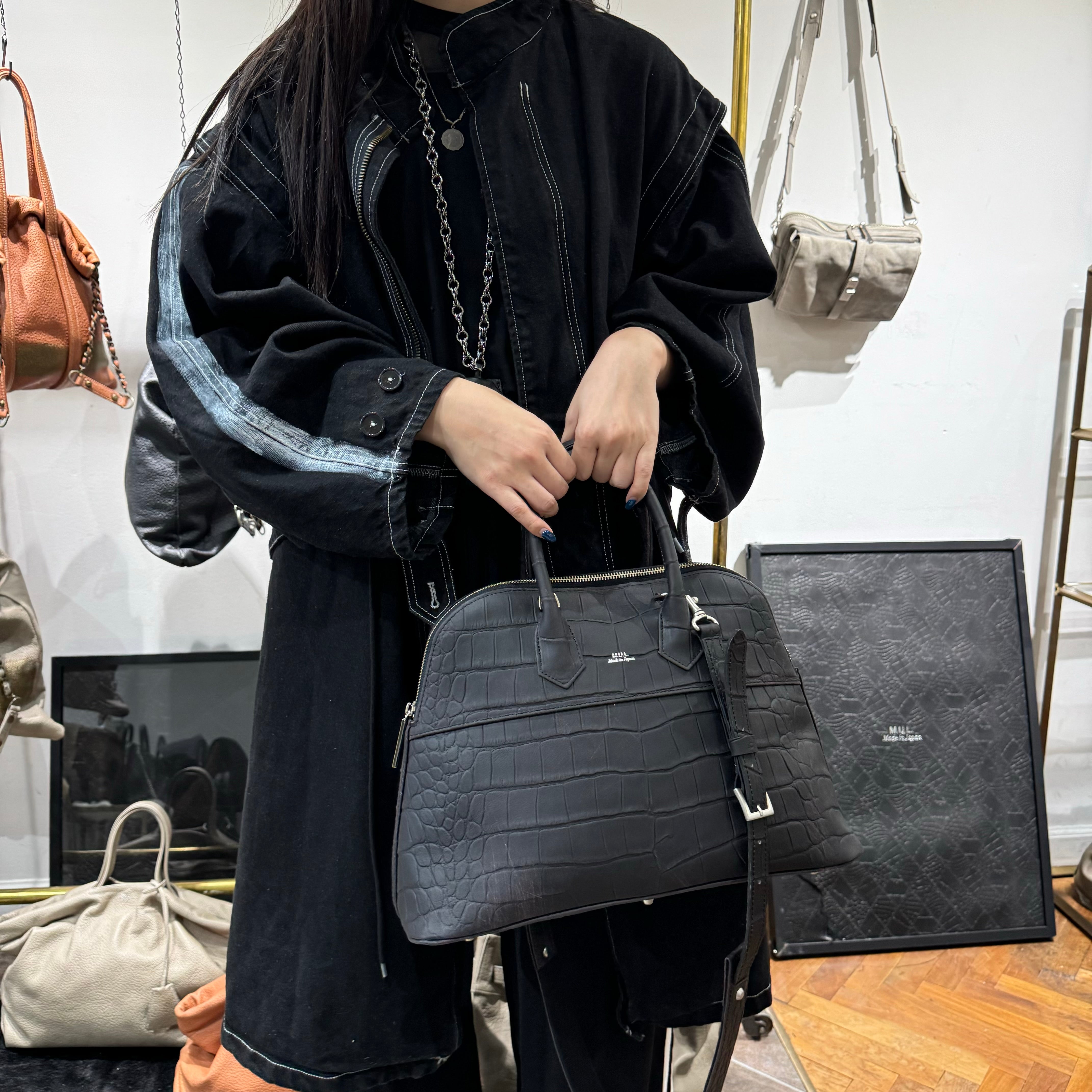 ⚠️予約【M.U.L.】ラウンドトート クロコダイル型押し -vintage ブラック- ※R7. 6月末納品予定