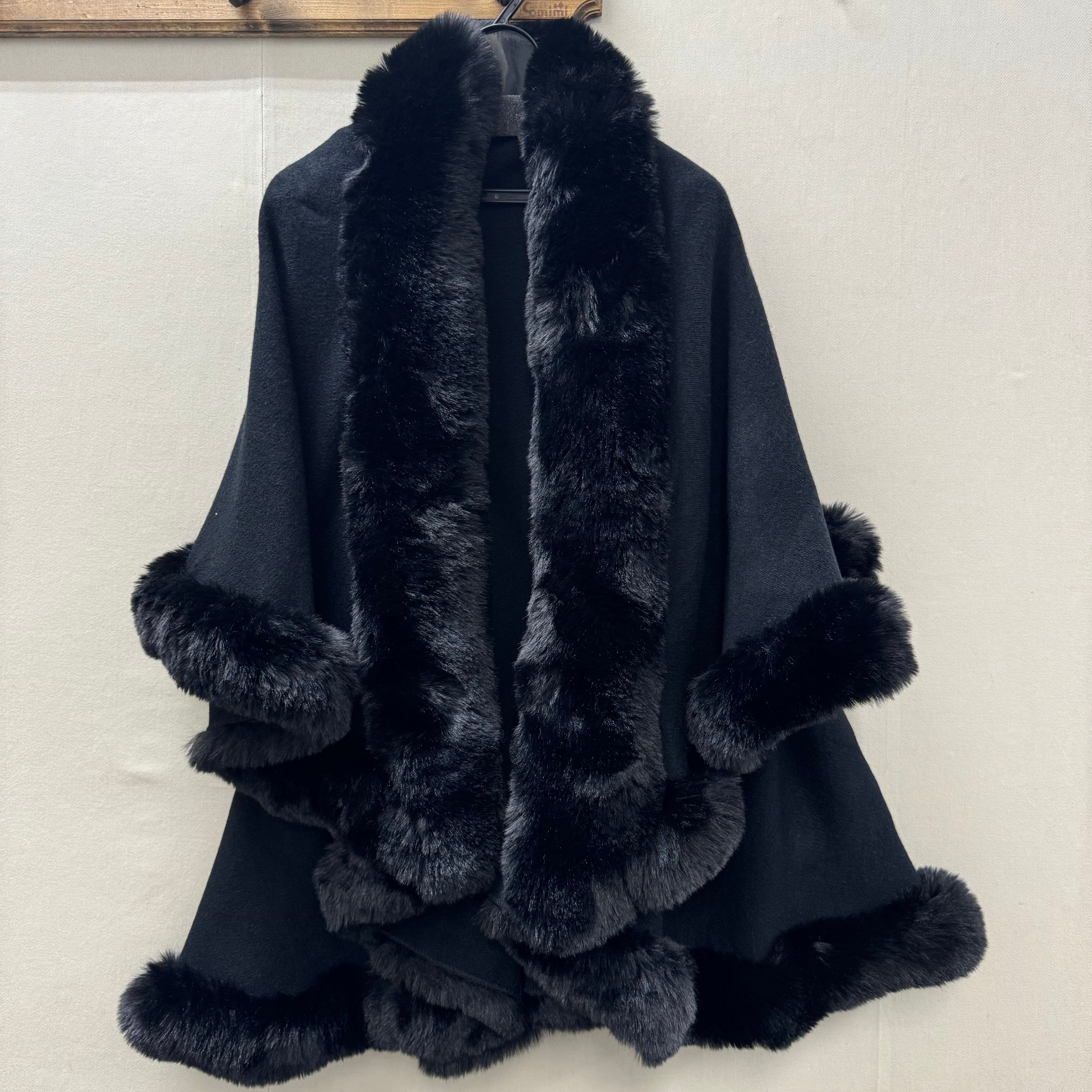 マダムポンチョ -ブラック- ※10/22~28頃より順次発送