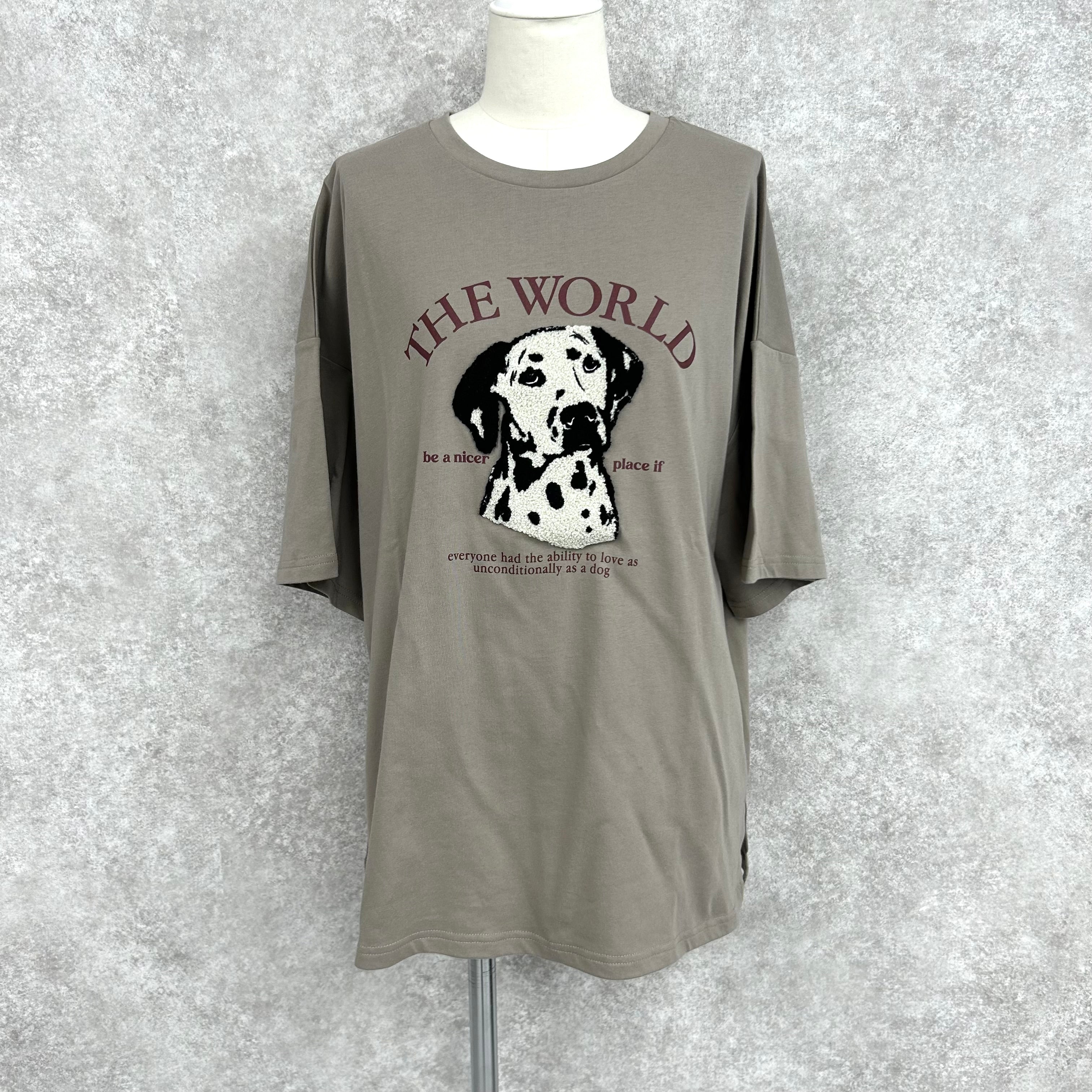 ダルメシアン刺繍&ロゴTシャツ -アッシュベージュ- ※8/6〜12より配送予定