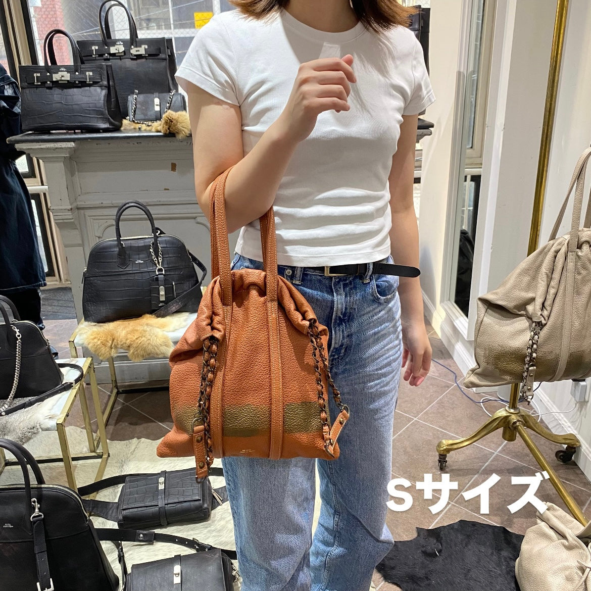 ⚠️予約【M.U.L.】トラストート シボ型押し/ゴールドライン/マットゴールドチェーン -グレージュ- ※R7. 6月末納品予定