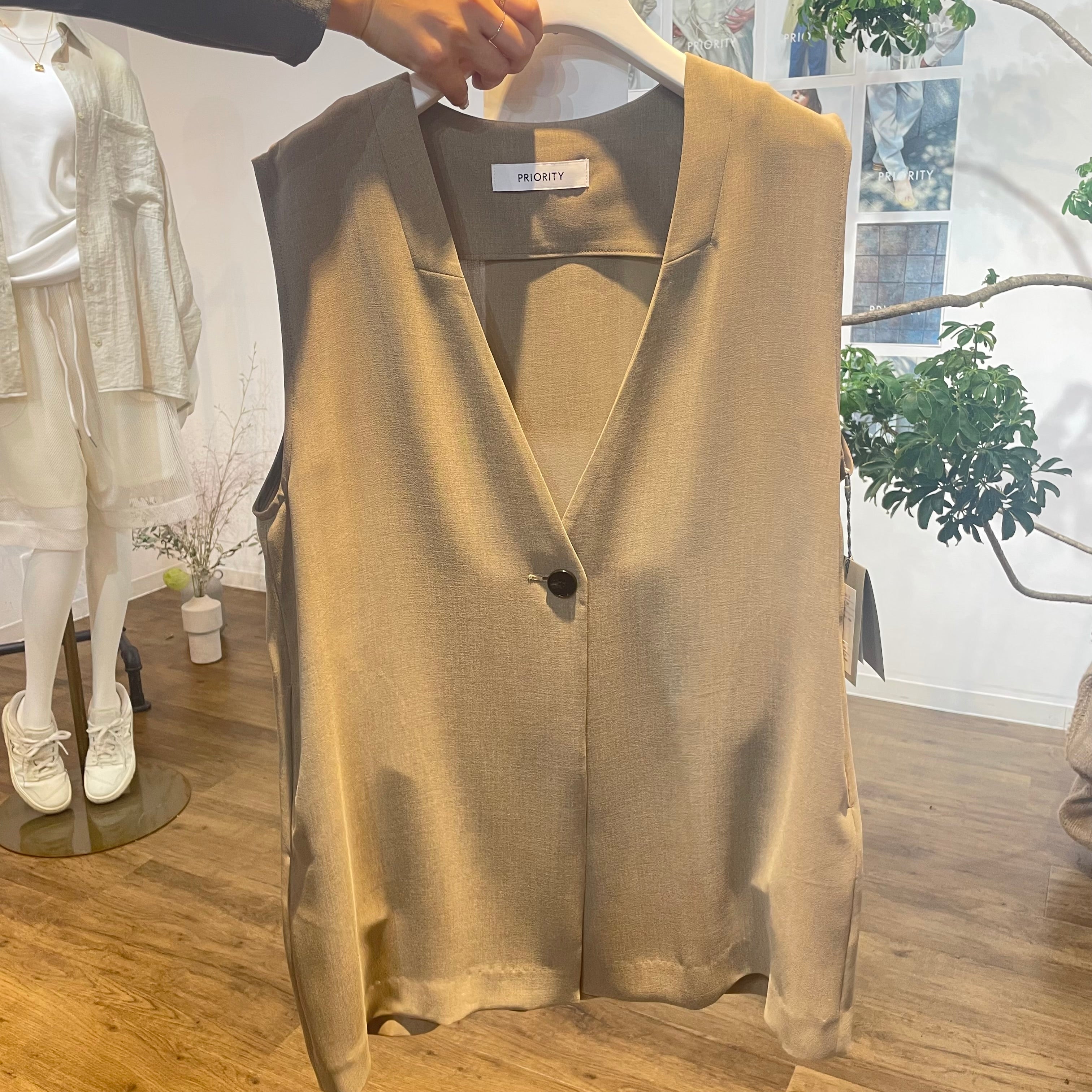 【予約】【PRIORITY】ジレ ベージュ ※2月上旬より順次発送