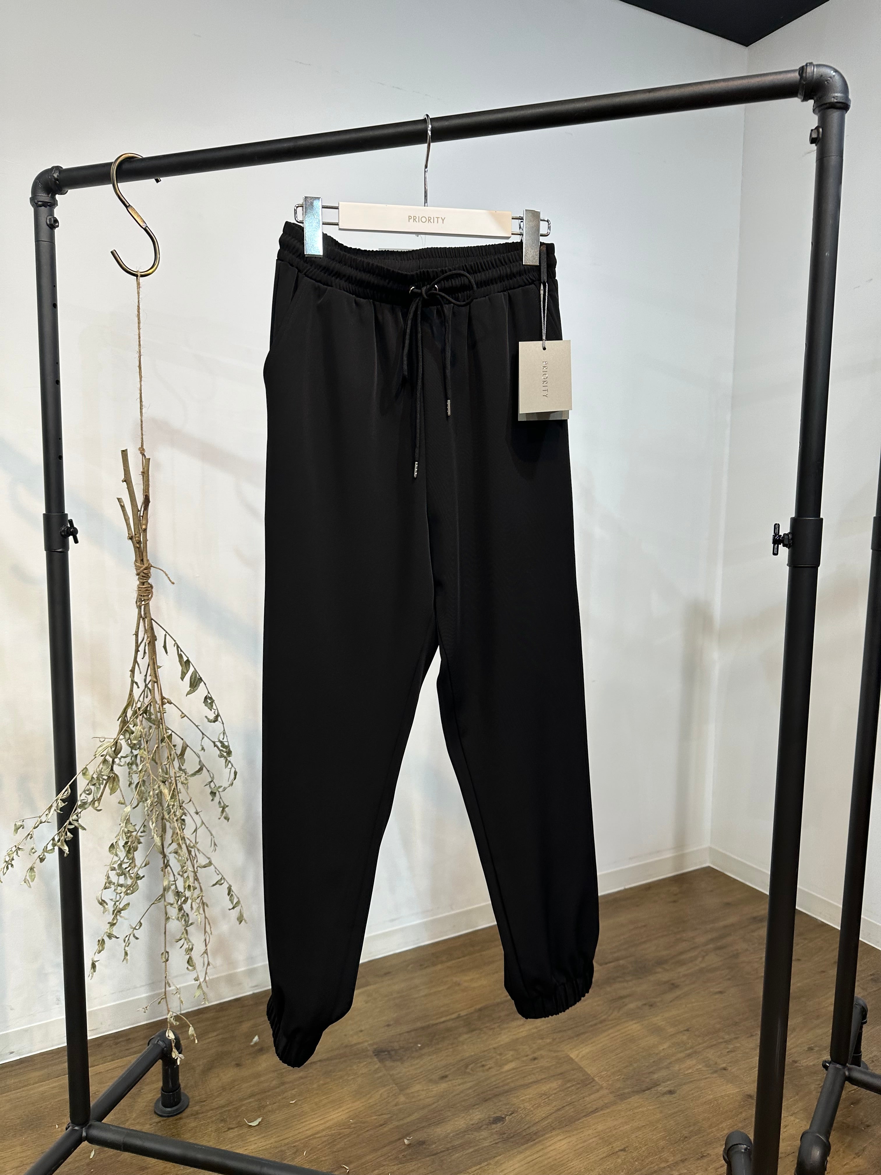 【予約】【PRIORITY】大人テロン素材パンツ ブラック ※2月上旬より順次発送