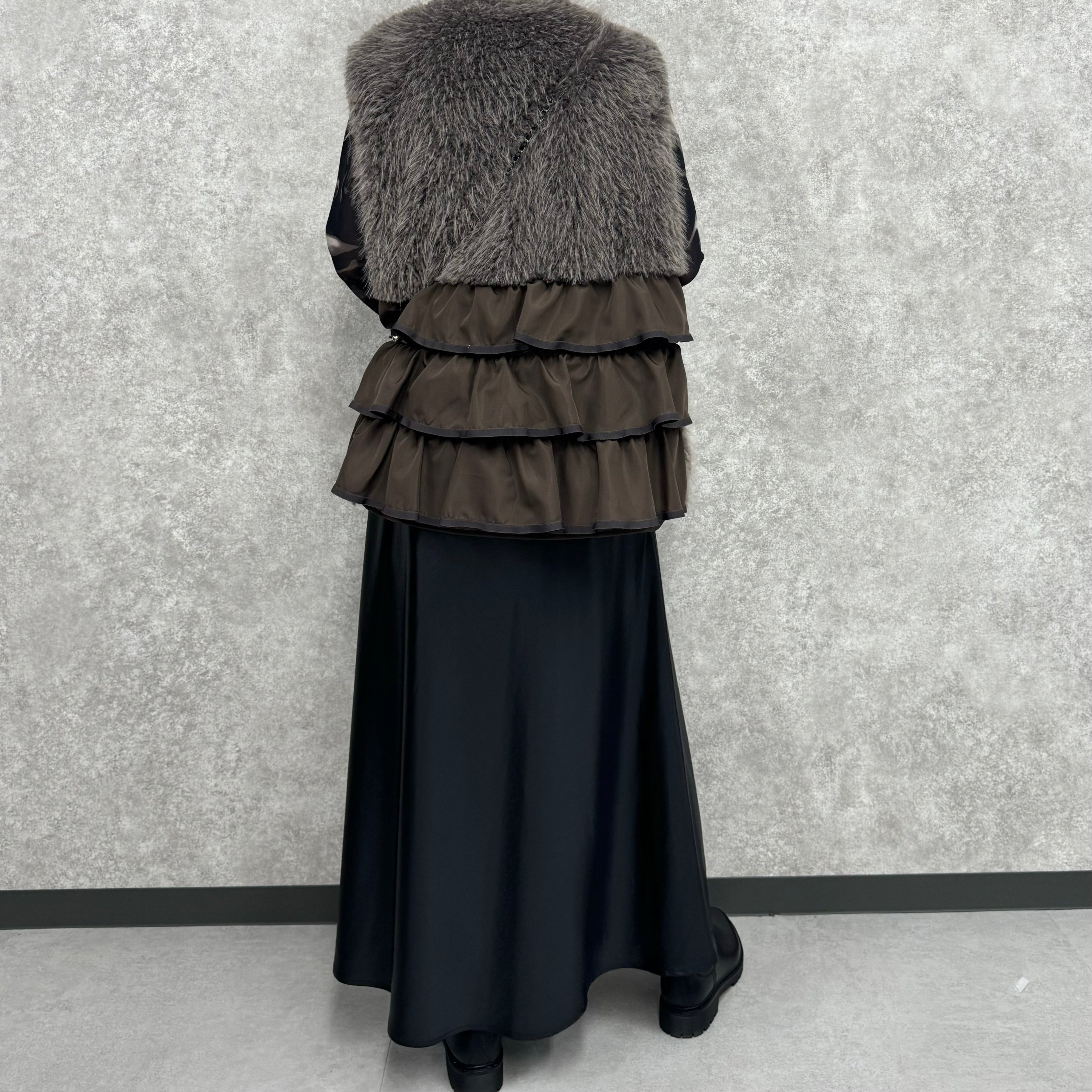 【PRIORITY】サテンフレアスカート  ブラック  38サイズ ※9月中旬より順次発送予定