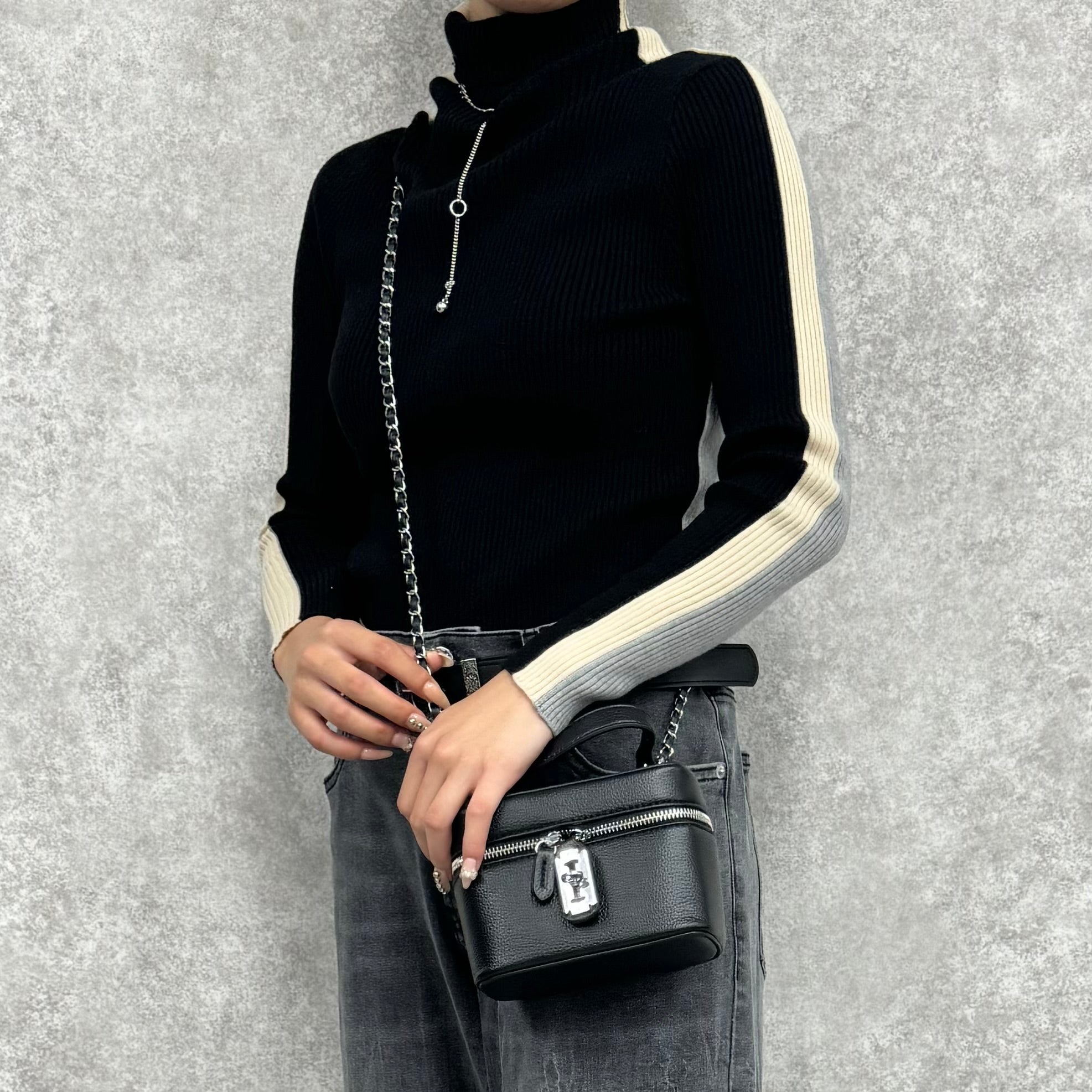 【PRIORITY】リブニットライントップス  グレー  38サイズ (前後着用可)※ 10月上旬より順次発送予定