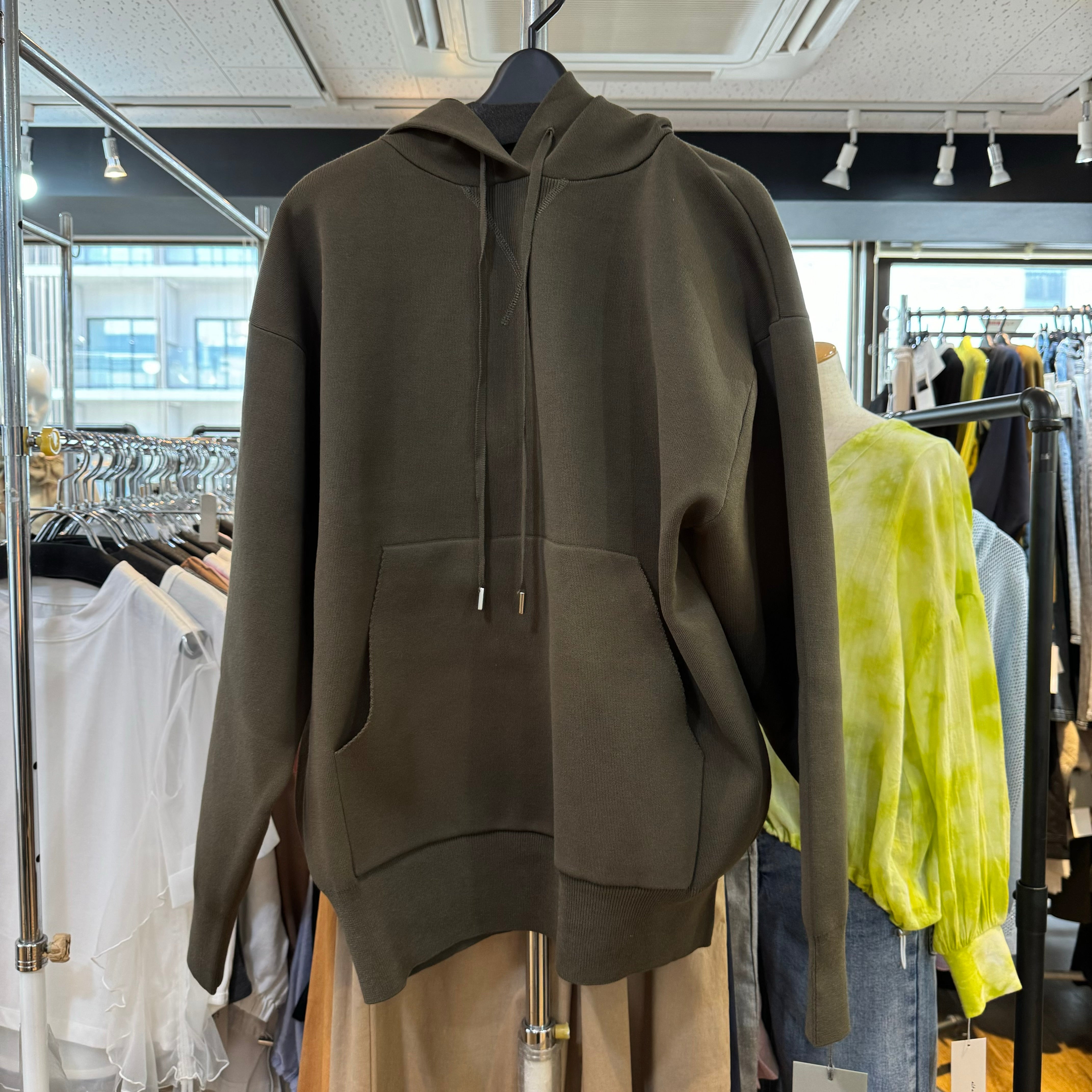 【PRIORITY】フードパーカー -カーキ- 010 ※9/17~23より順次発送予定