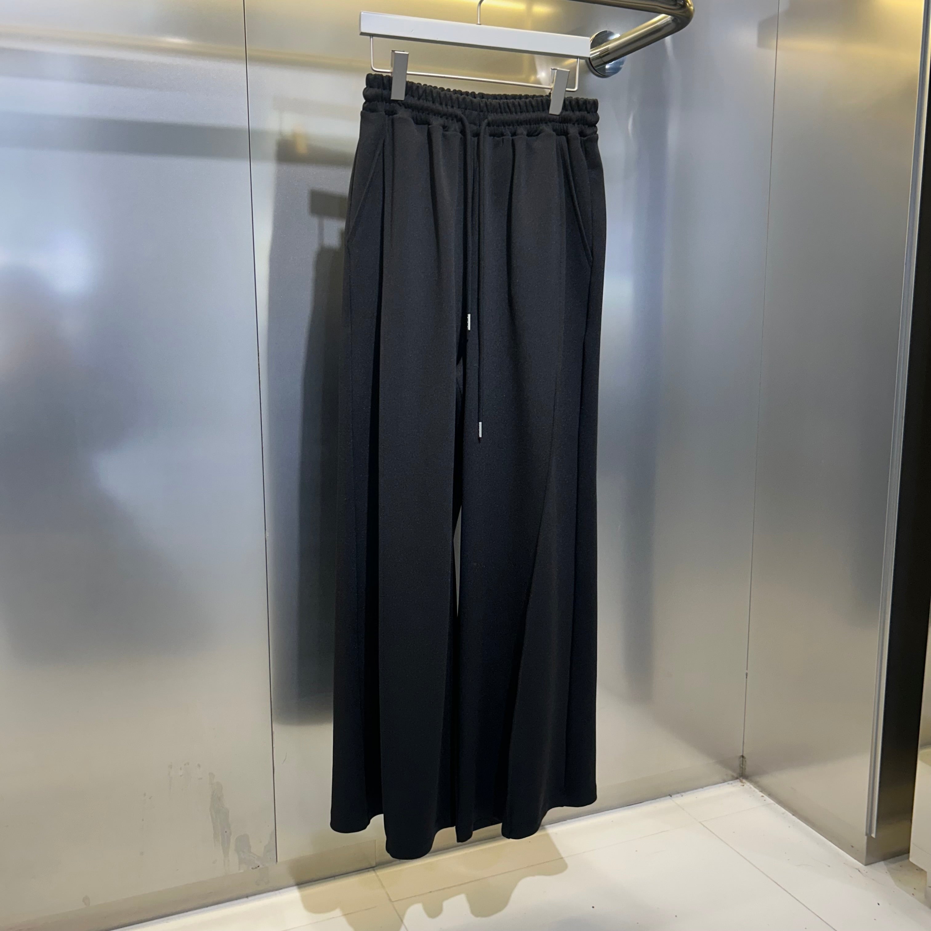【LA MINE DOR】 タックワイドパンツ -ブラック- ※10月下旬〜11月上旬頃より順次発送予定
