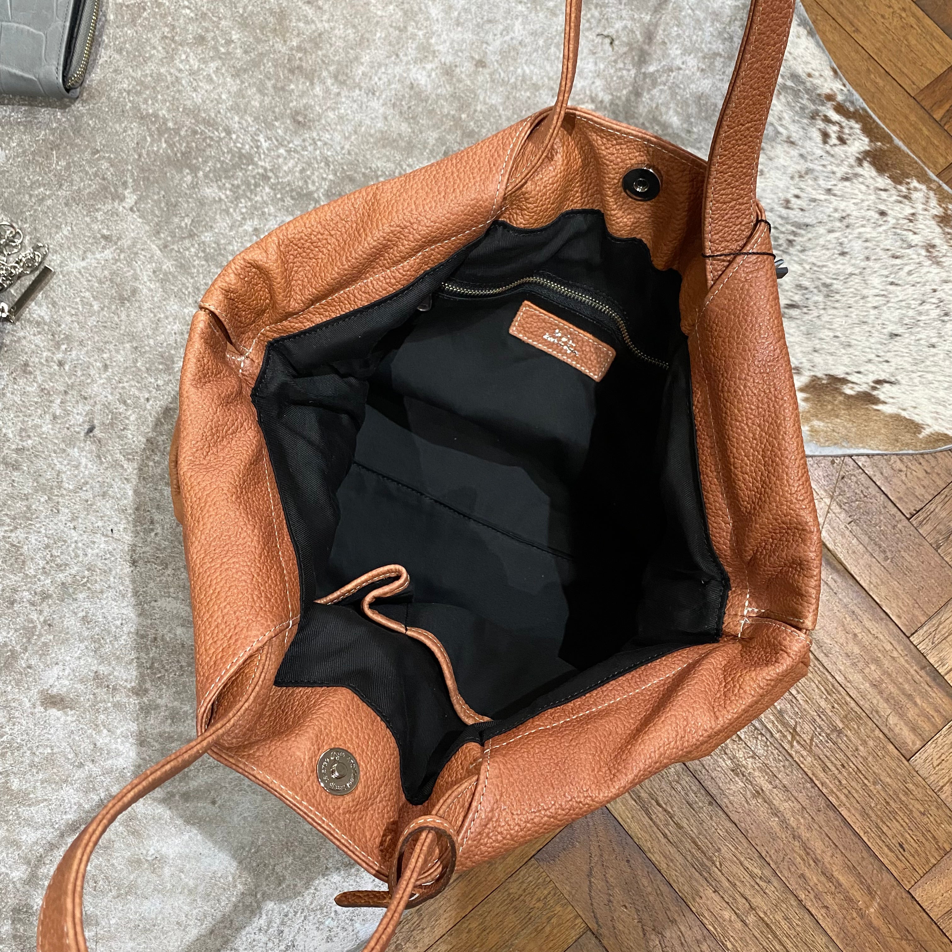 ⚠️予約【M.U.L.】ベントトート シボ型押し -オレンジ- ※R7. 6月末納品予定