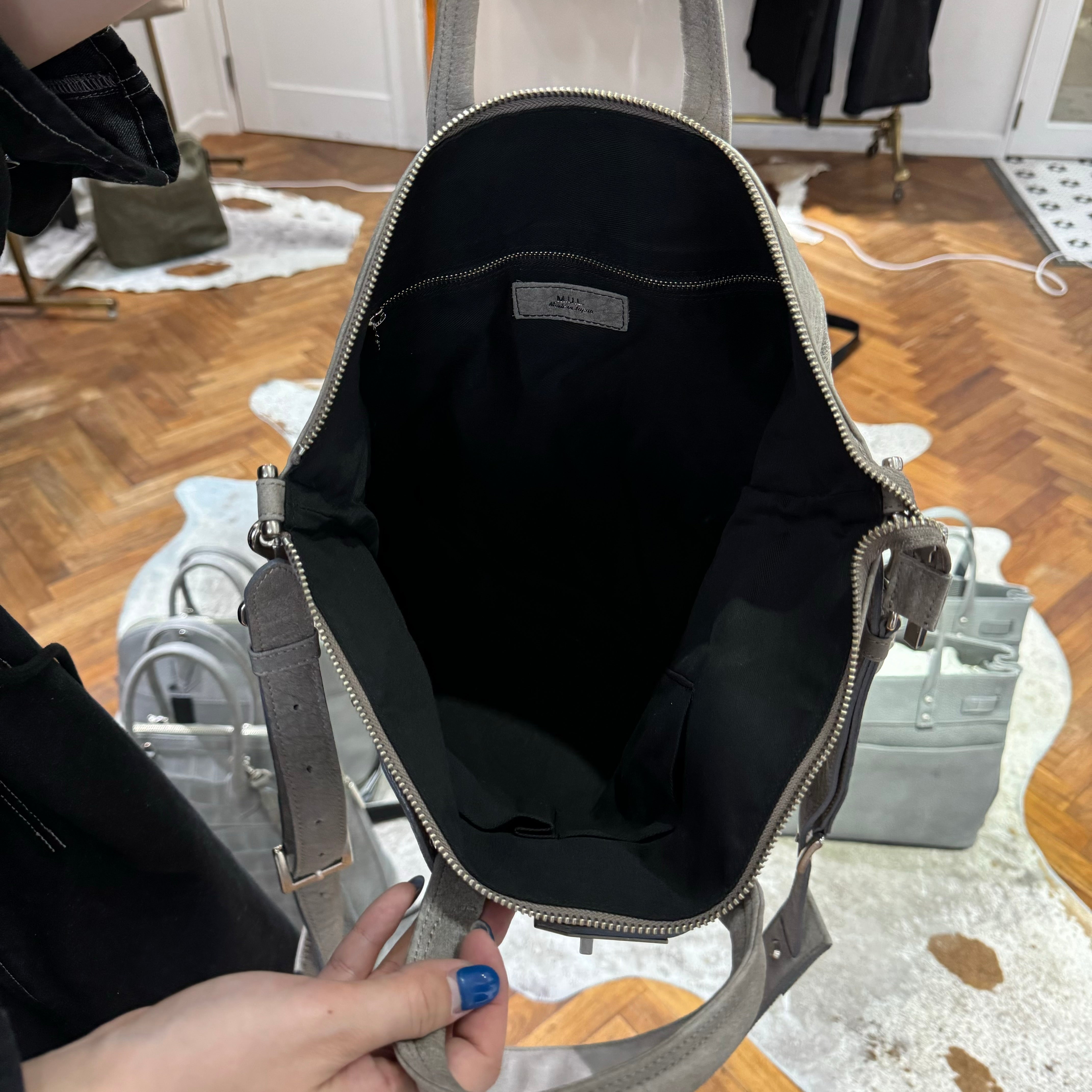 ⚠️予約【M.U.L.】stud series ヘルメットバックL -アイスグレー-   ※R7. 6月末納品予定