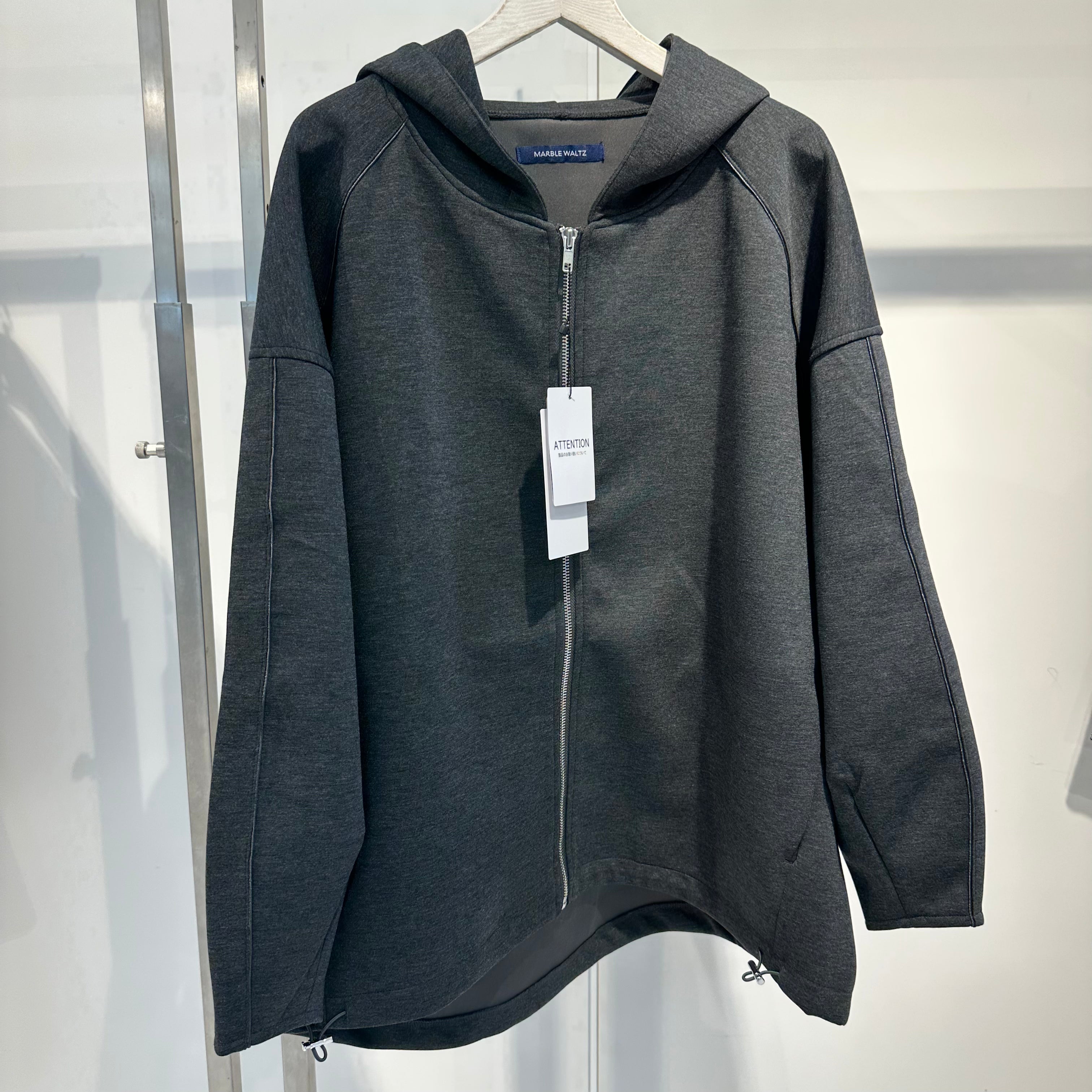 ダンボールポンチフードZIPアウター  チャコール ※11月上旬〜中旬より順次配送