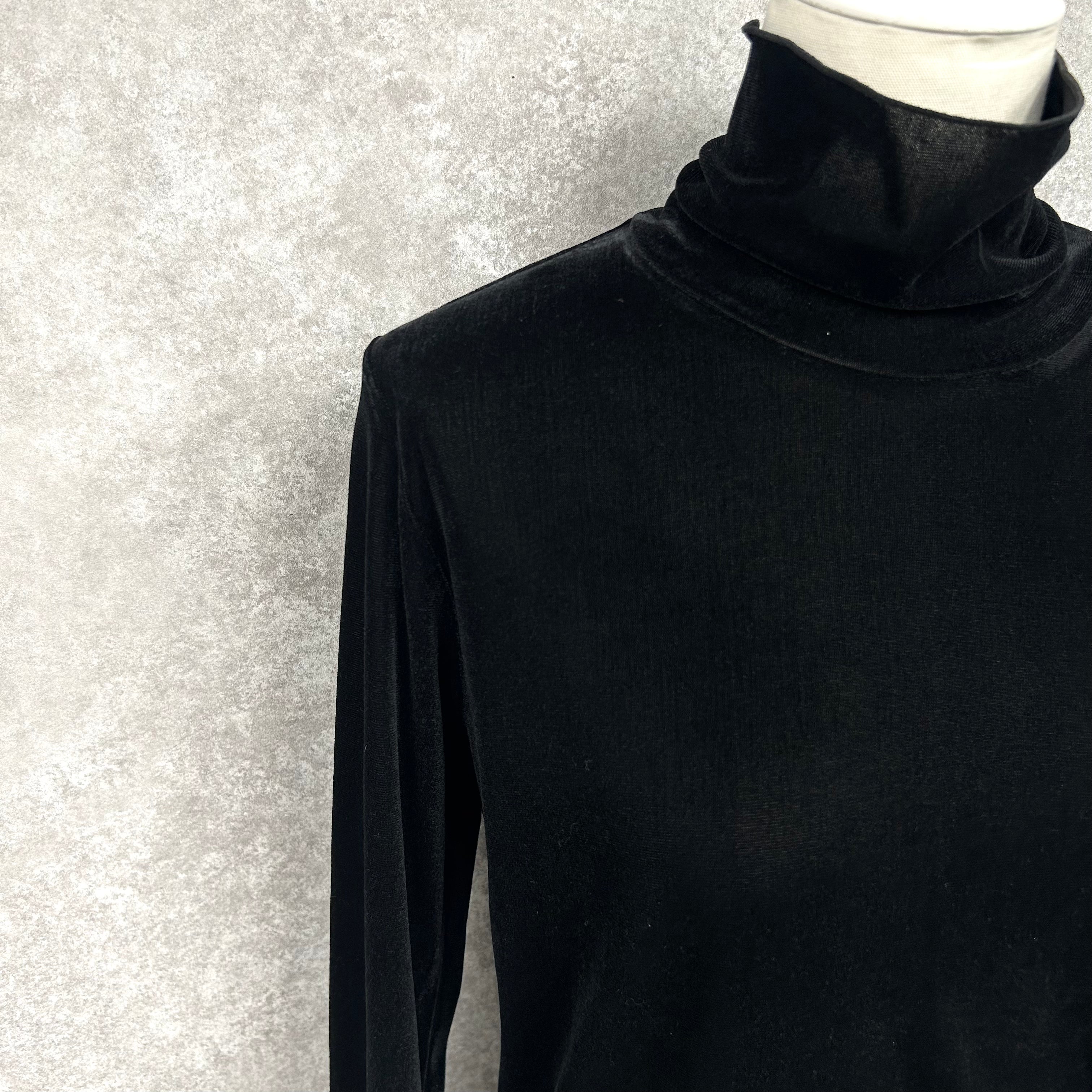 ベロアシアータートルネック -ブラック- ※10/15-21頃より順次配送予定