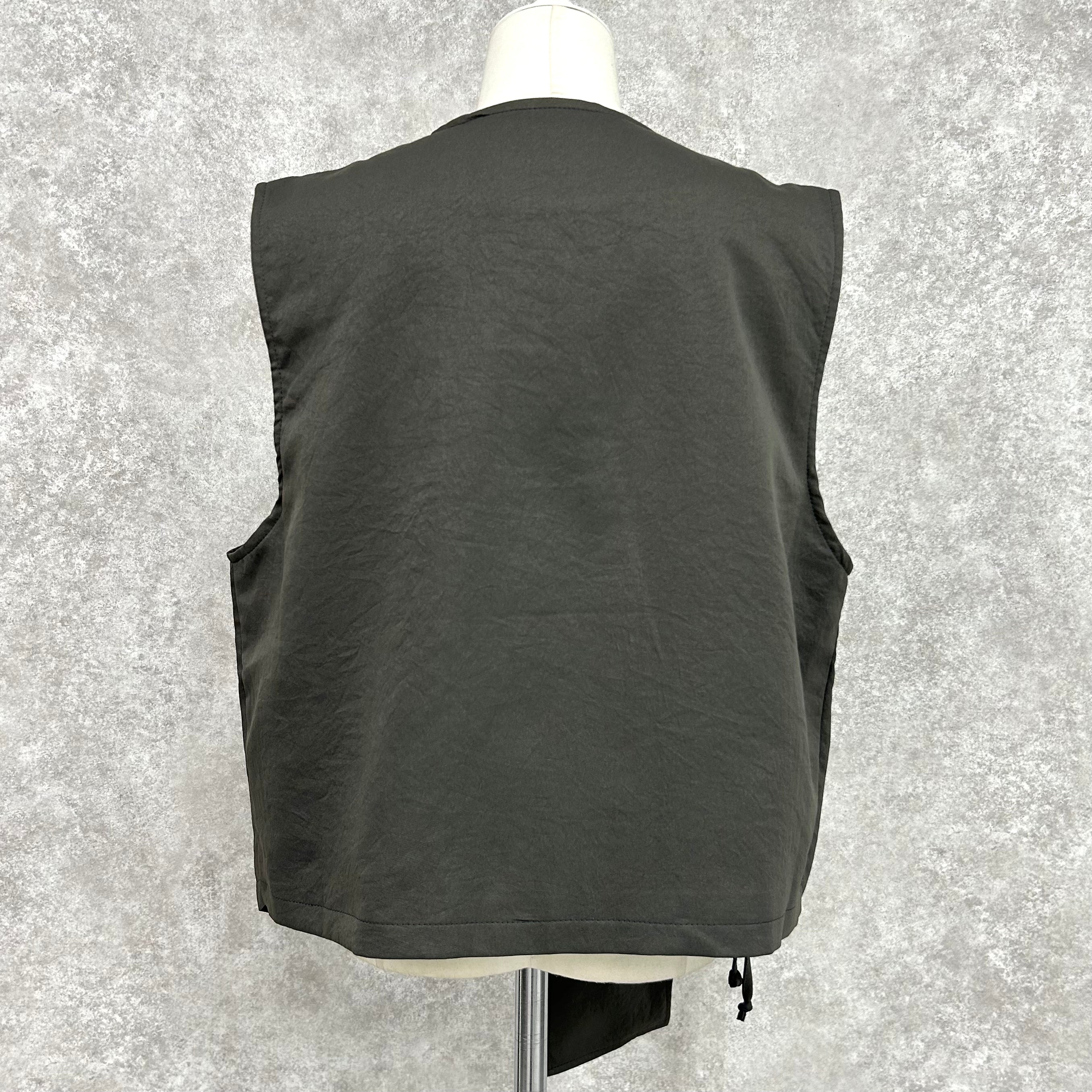 アシンメトリーハーフベスト -グレー- ※10/15-21頃より順次配送予定