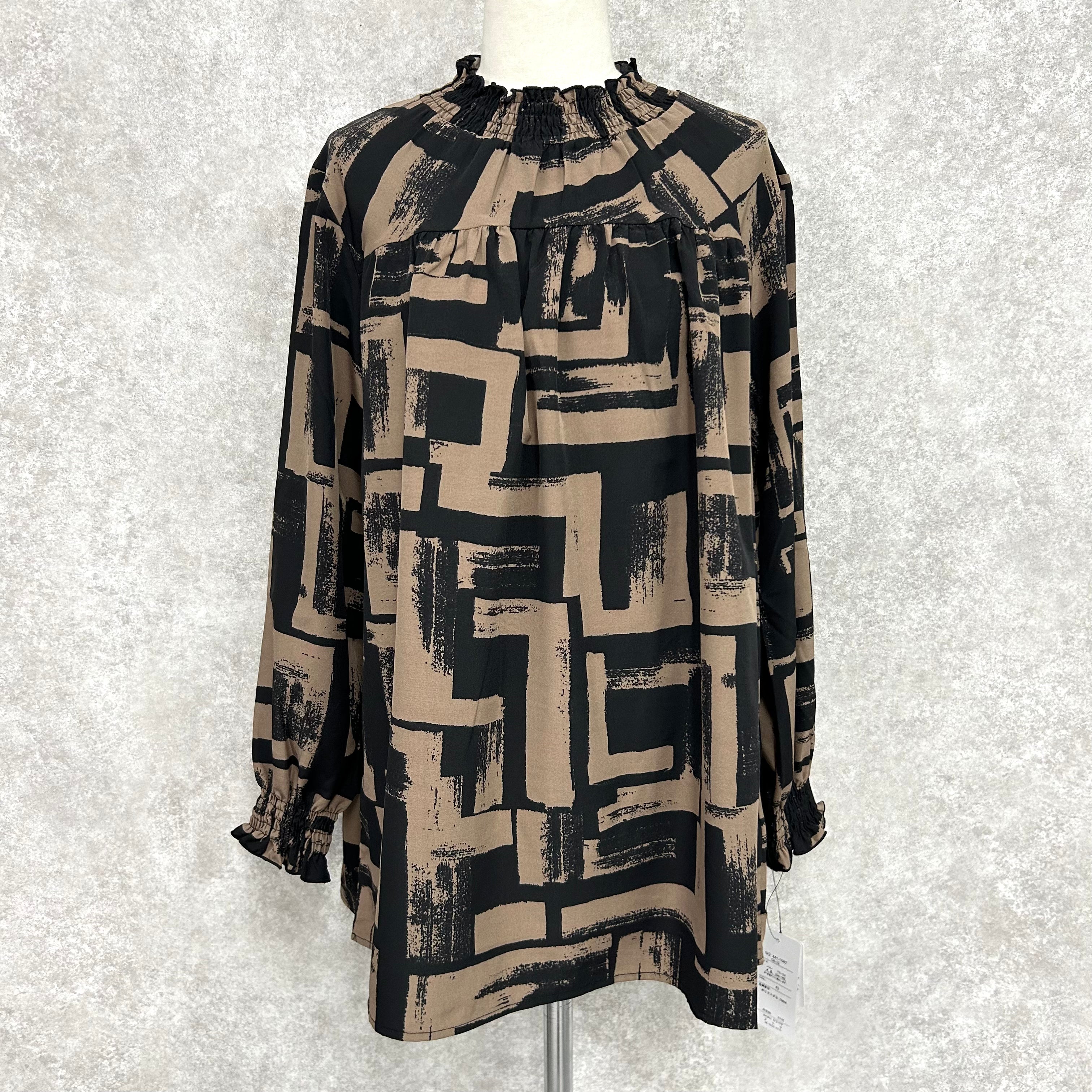 幾何柄ギャザートップス -ブラウン- ※10/15-21頃より順次配送予定