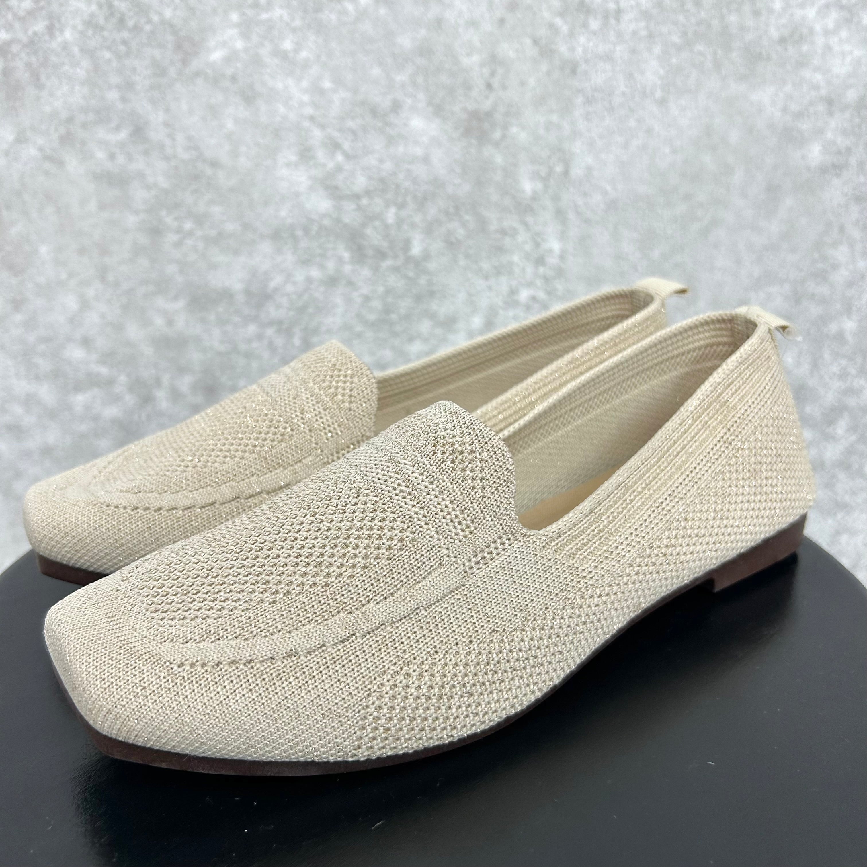 ローファー風ニットパンプス Lサイズ ゴールド×ベージュ ※10/29-11/4頃より順次配送予定