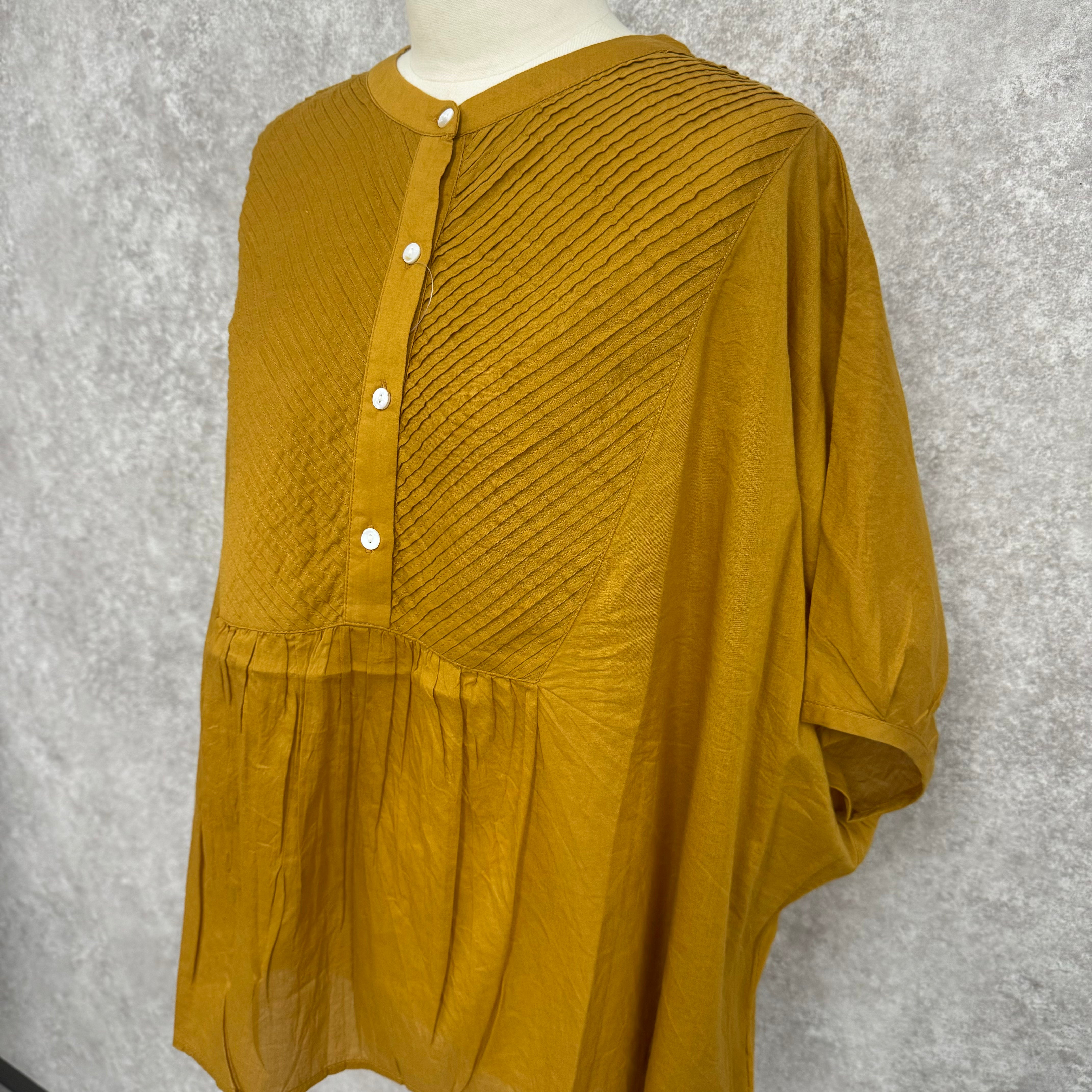 【Teracce 開始5分セール🉐】スラントピンタックブラウス  -マスタード- ※8/27-9/2より順次発送予定