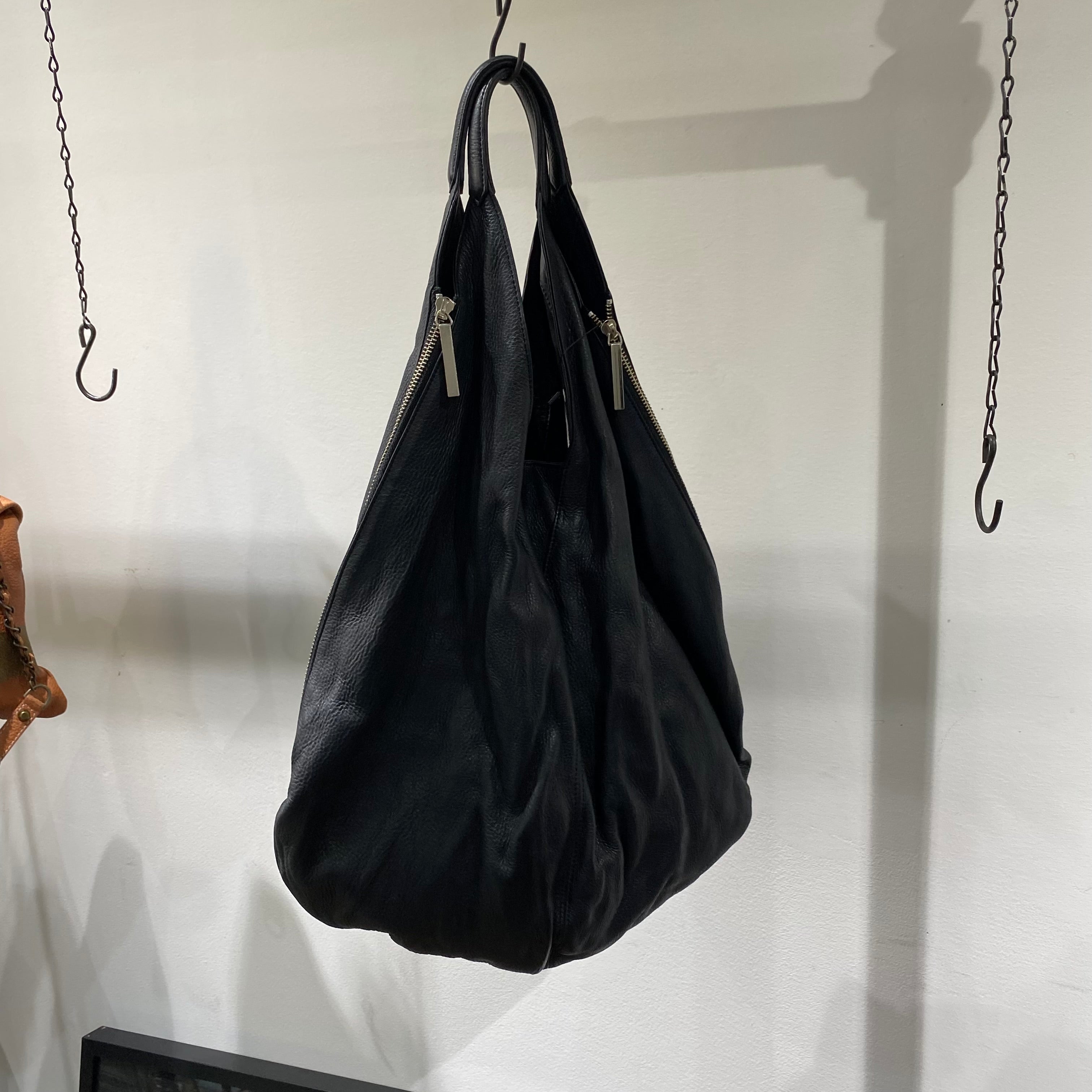 ⚠️予約【MUL101-501019】バーティカルトート(洗い加工) -ブラック- ※R7. 6月末納品予定