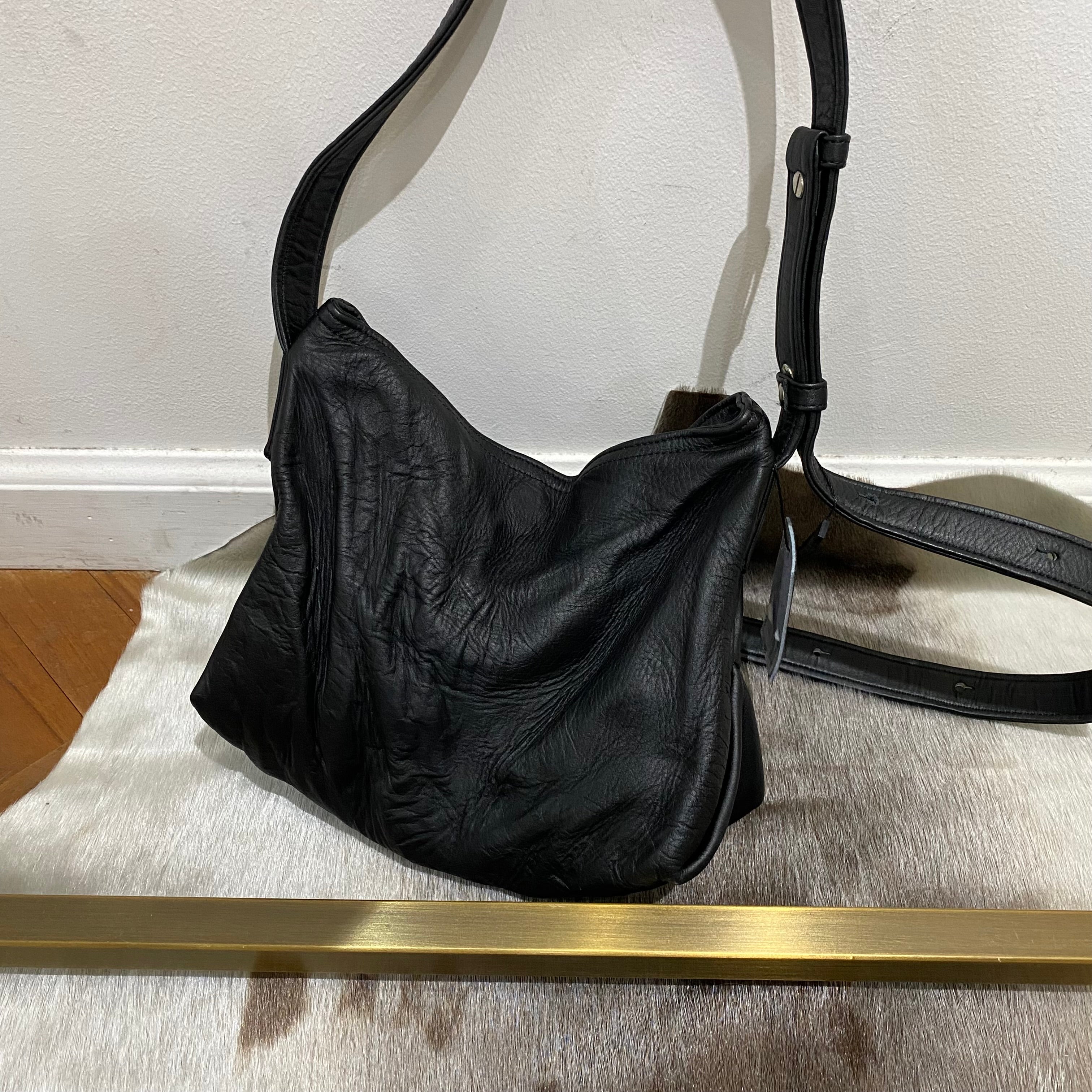 ⚠️予約【M.U.L.】テールショルダー(洗い加工) -ブラック- ※R7. 6月末納品予定