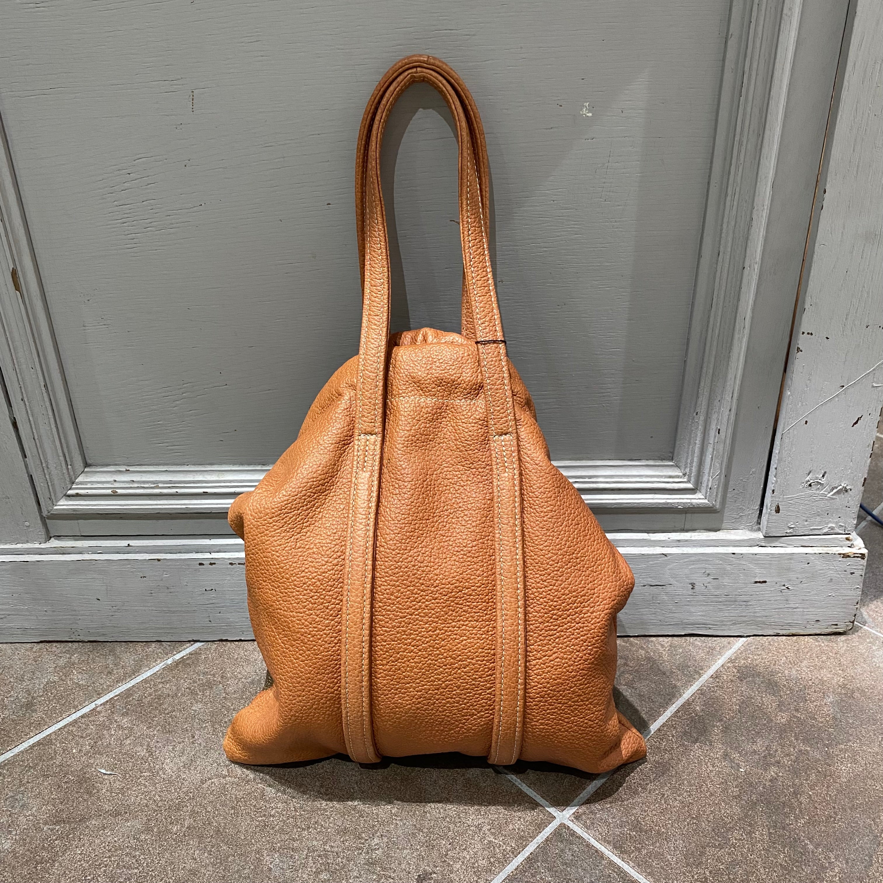 ⚠️予約【M.U.L.】トラストート シボ型押し/ゴールドライン/マットゴールドチェーン -オレンジ- ※R7. 6月末納品予定