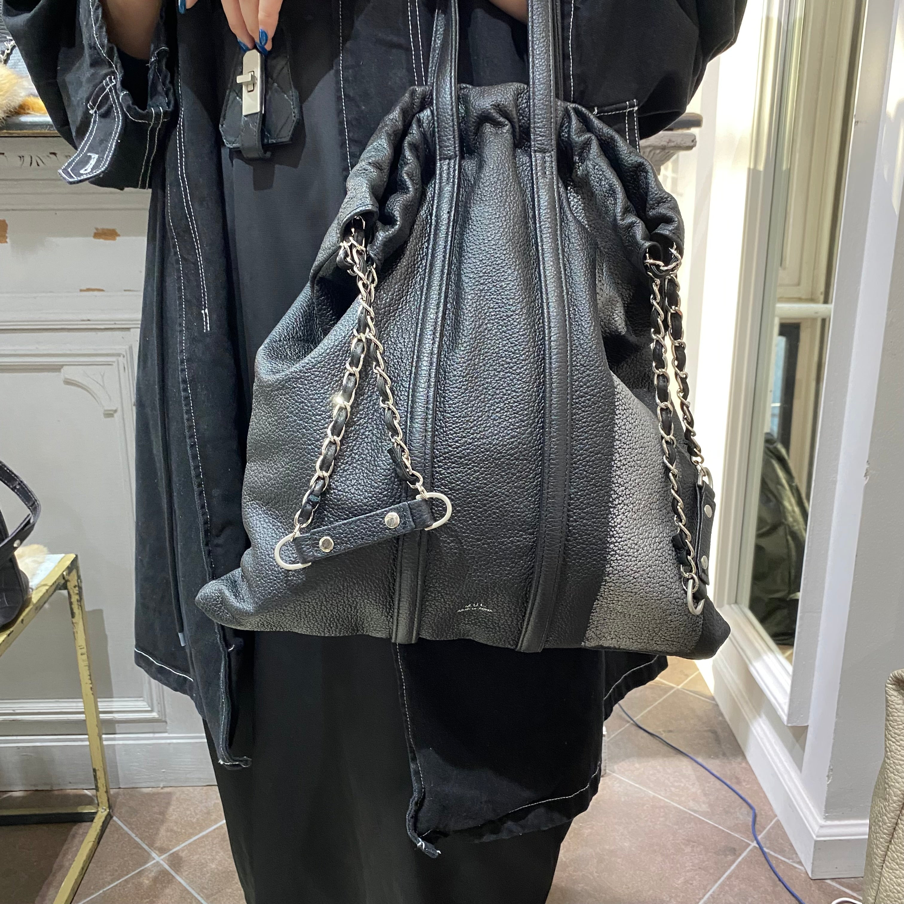 ⚠️予約【M.U.L.】トラストート シボ型押し/シルバーライン/シルバーチェーン -ブラック- ※R7. 6月末納品予定