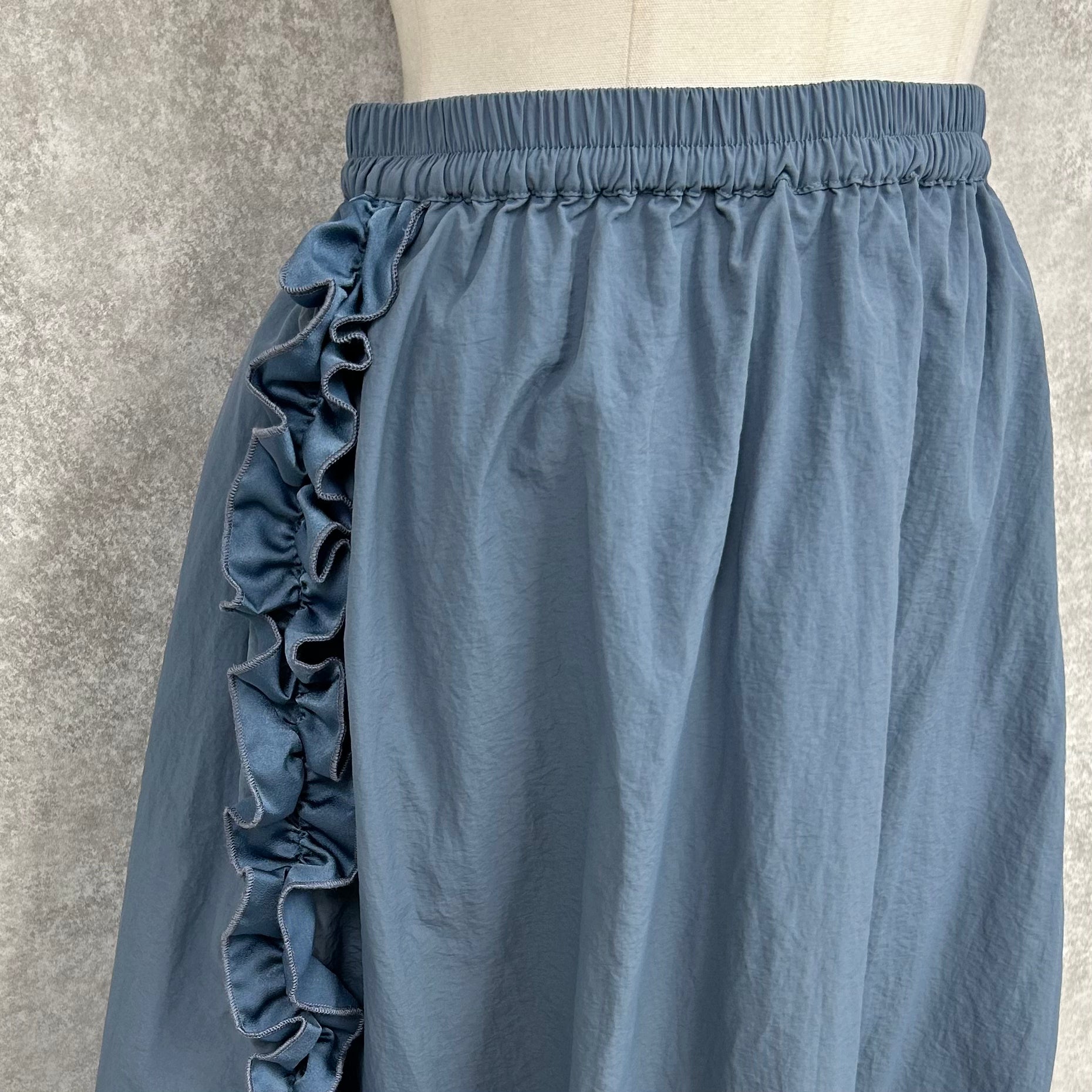 🉐サイドフリルラインバルーンスカート -グレーサックス- ※4/9~15迄に順次発送予定