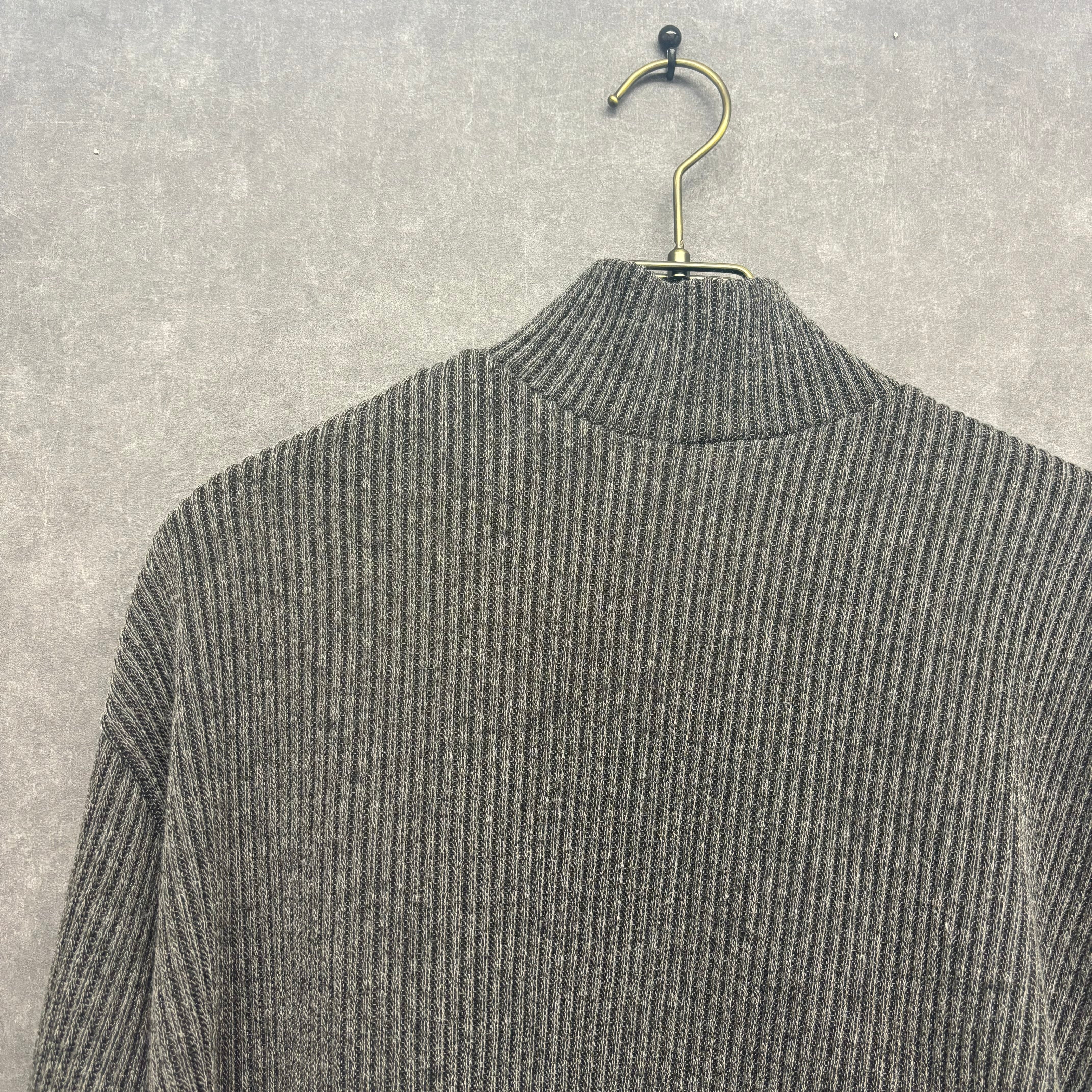 【予約】ニットトップス グレー ※11月下旬~12月上旬頃より順次配送予定