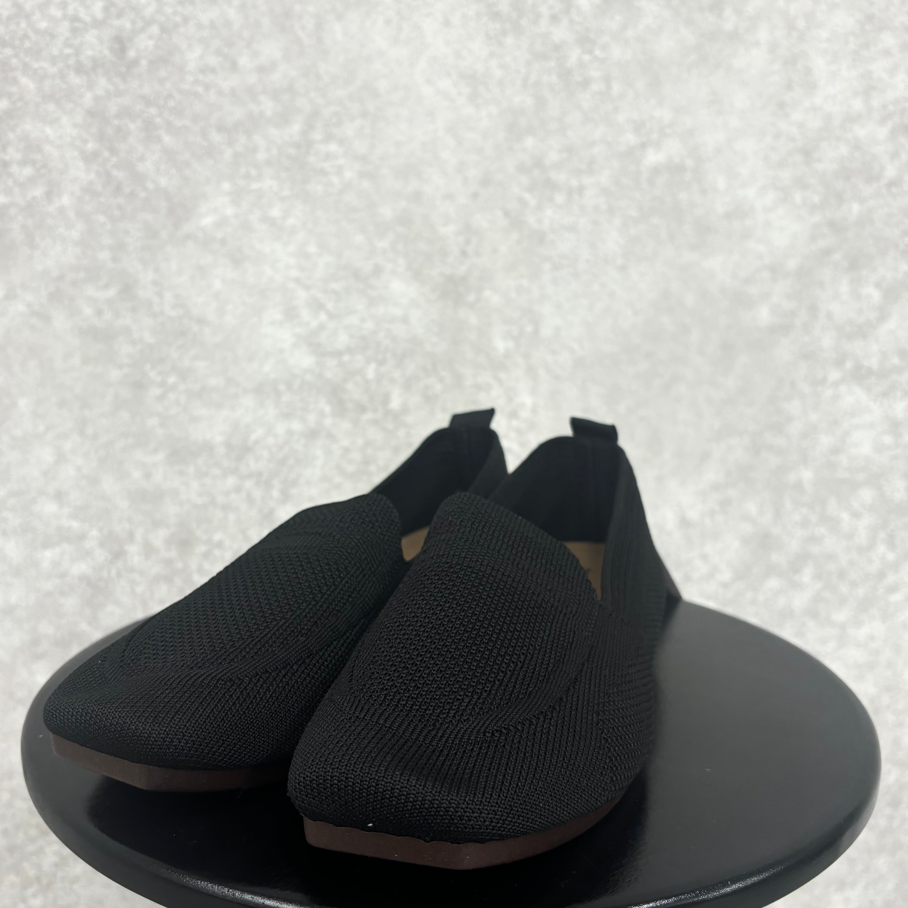 ローファー風ニットパンプス Lサイズ ブラック ※10/29-11/4頃より順次配送予定