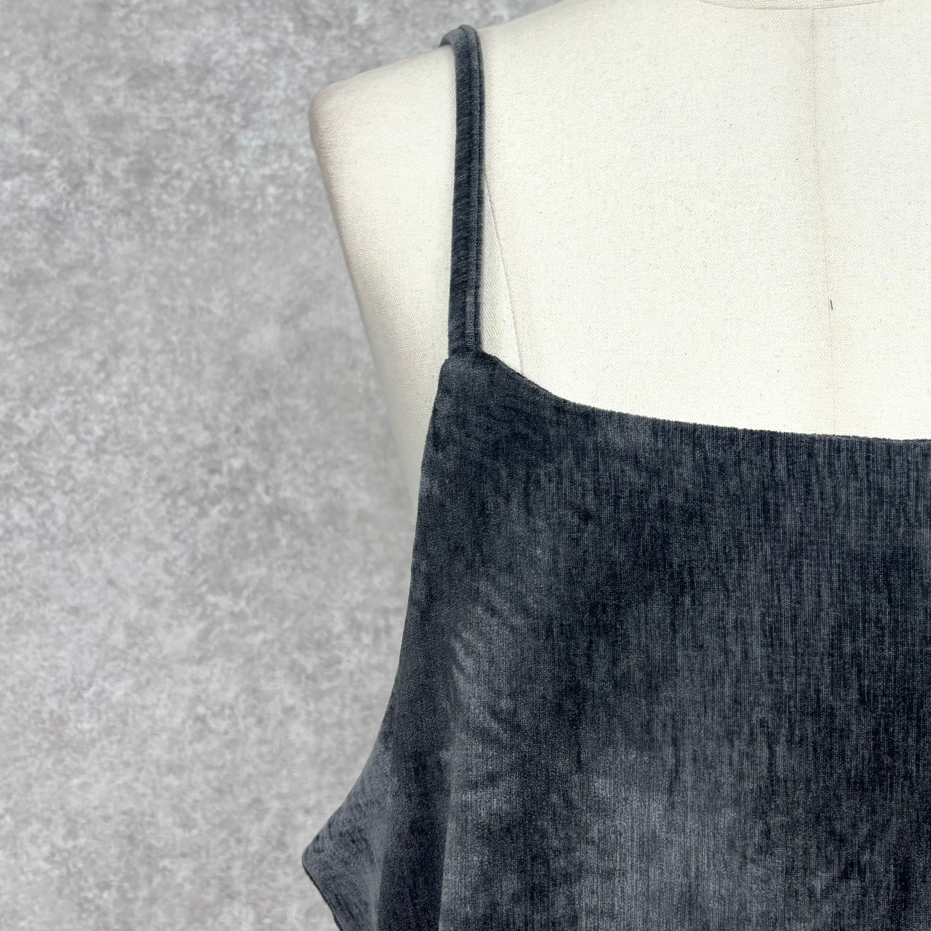 ベロアワンピース グレー ※10/29~11/4より順次発送予定