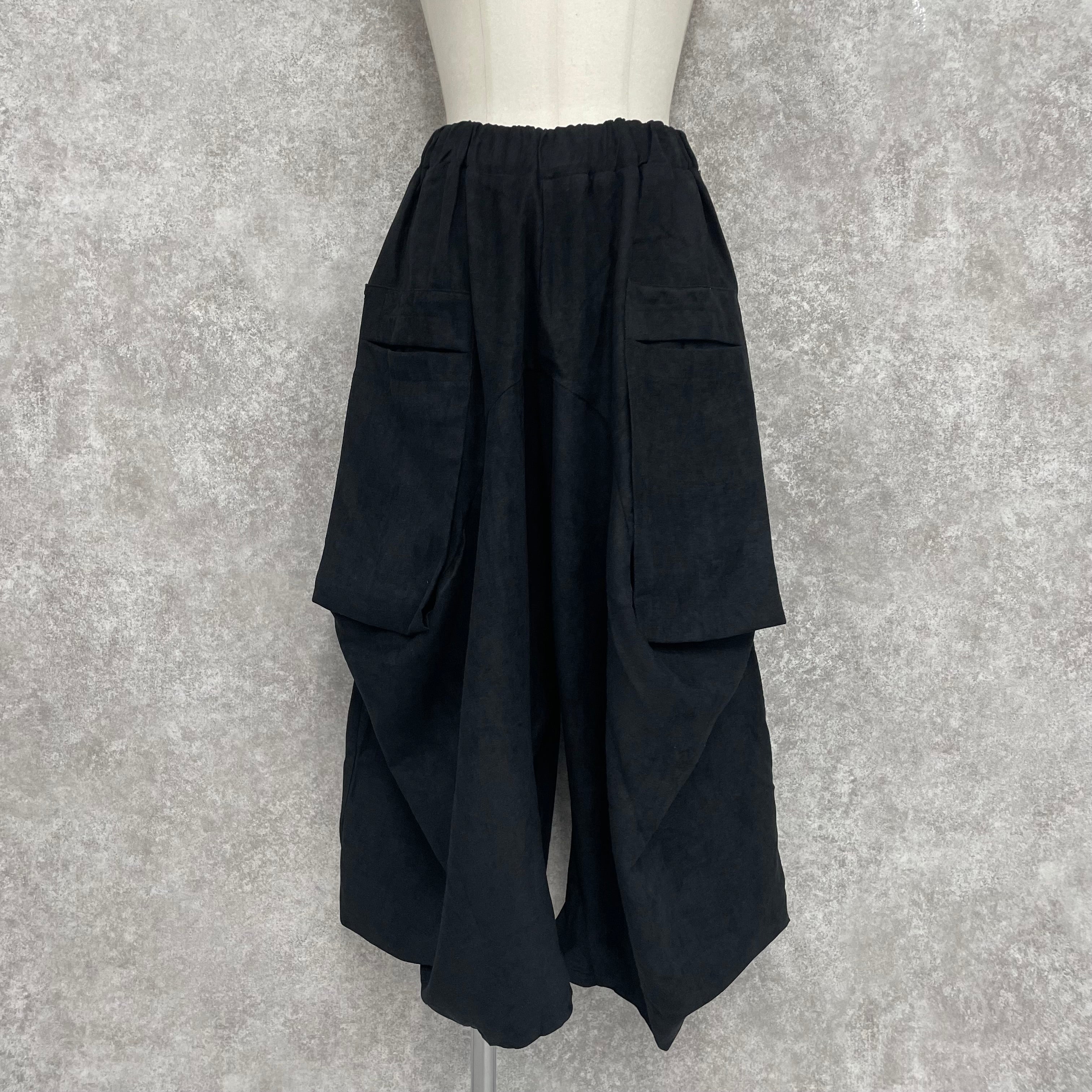 スウェード風サルエルパンツ ブラック ※8/20-26頃より順次発送