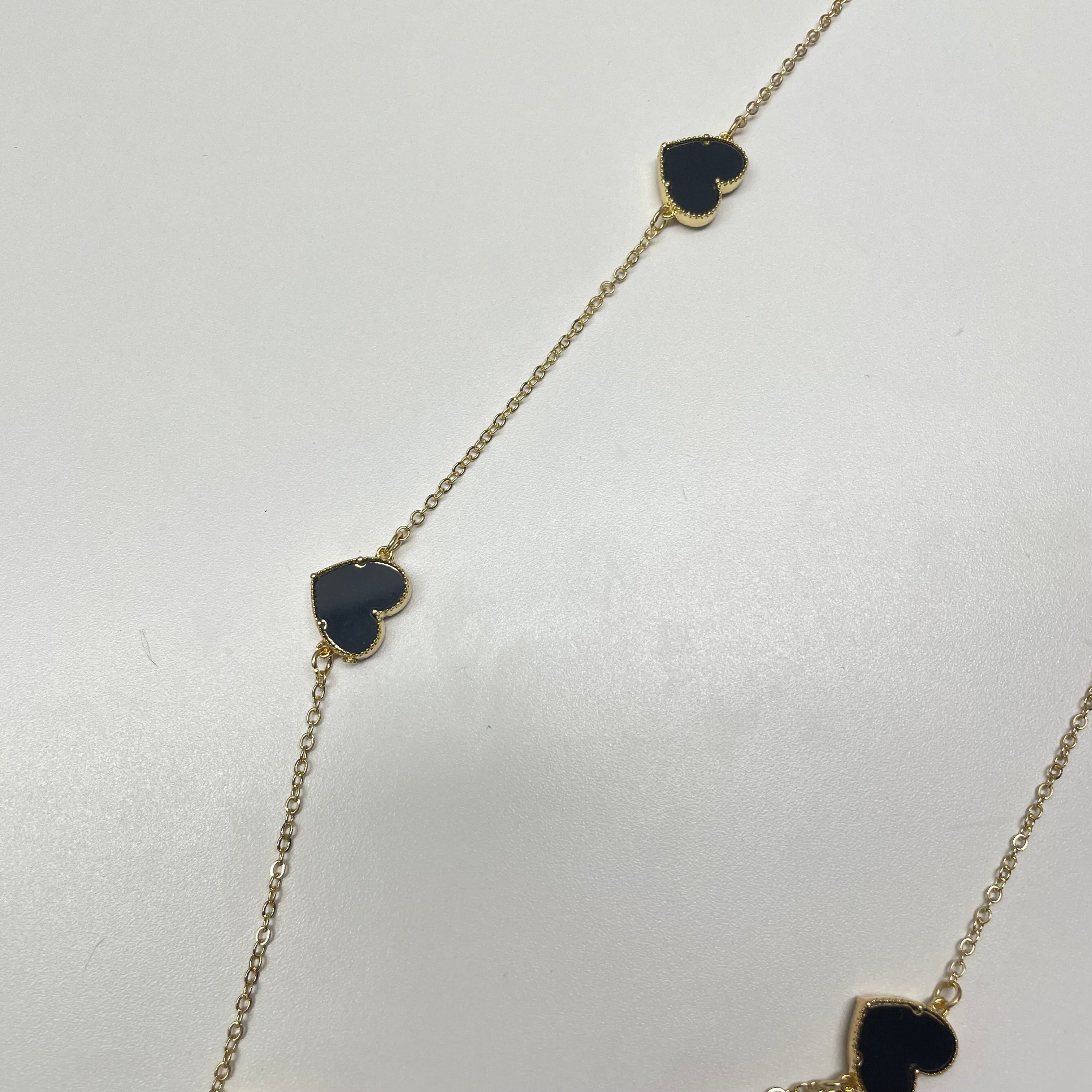 ハートネックレス ブラック ※8/20-26頃より順次発送