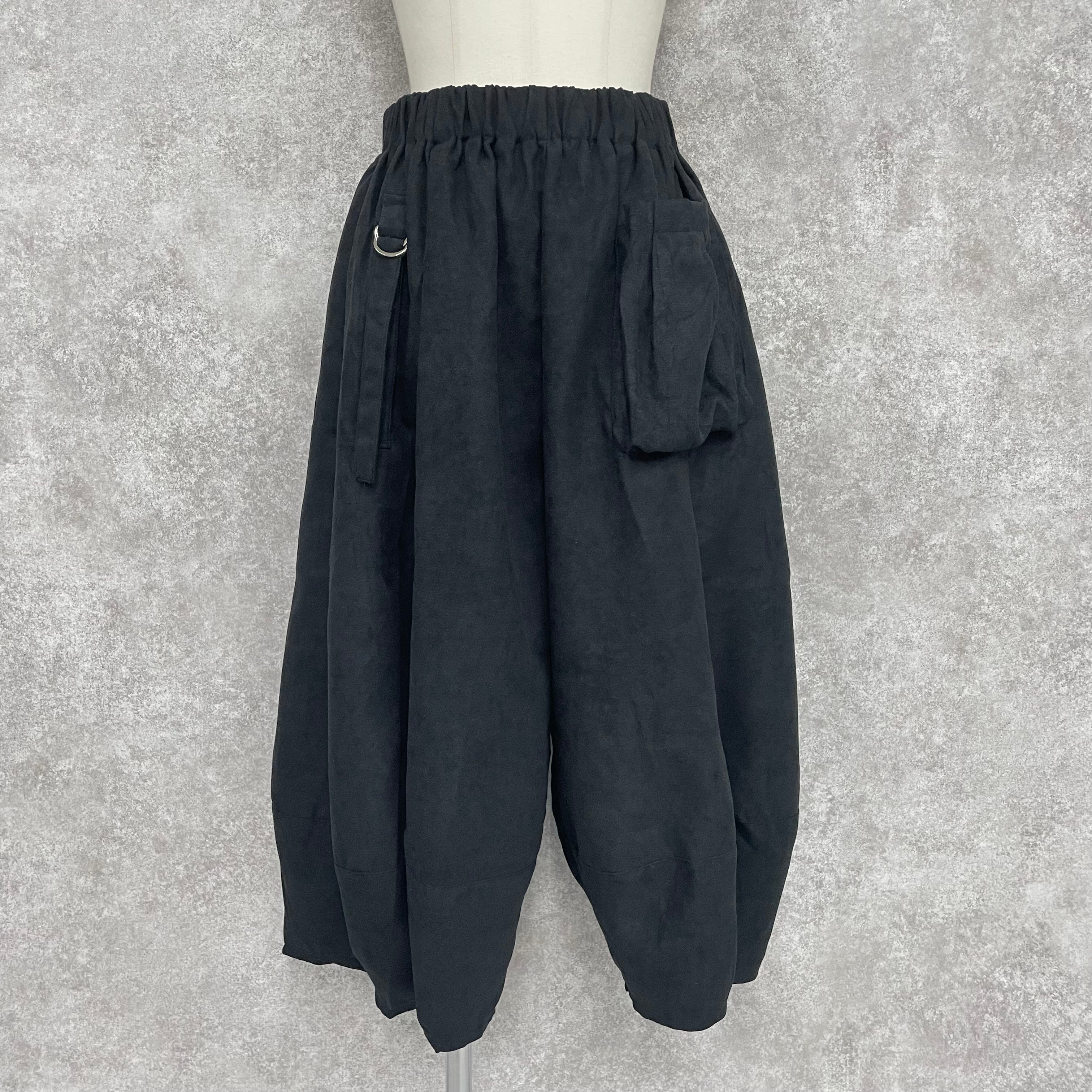 スウェード風ココラインパンツ ブラック ※8/20-26頃より順次発送