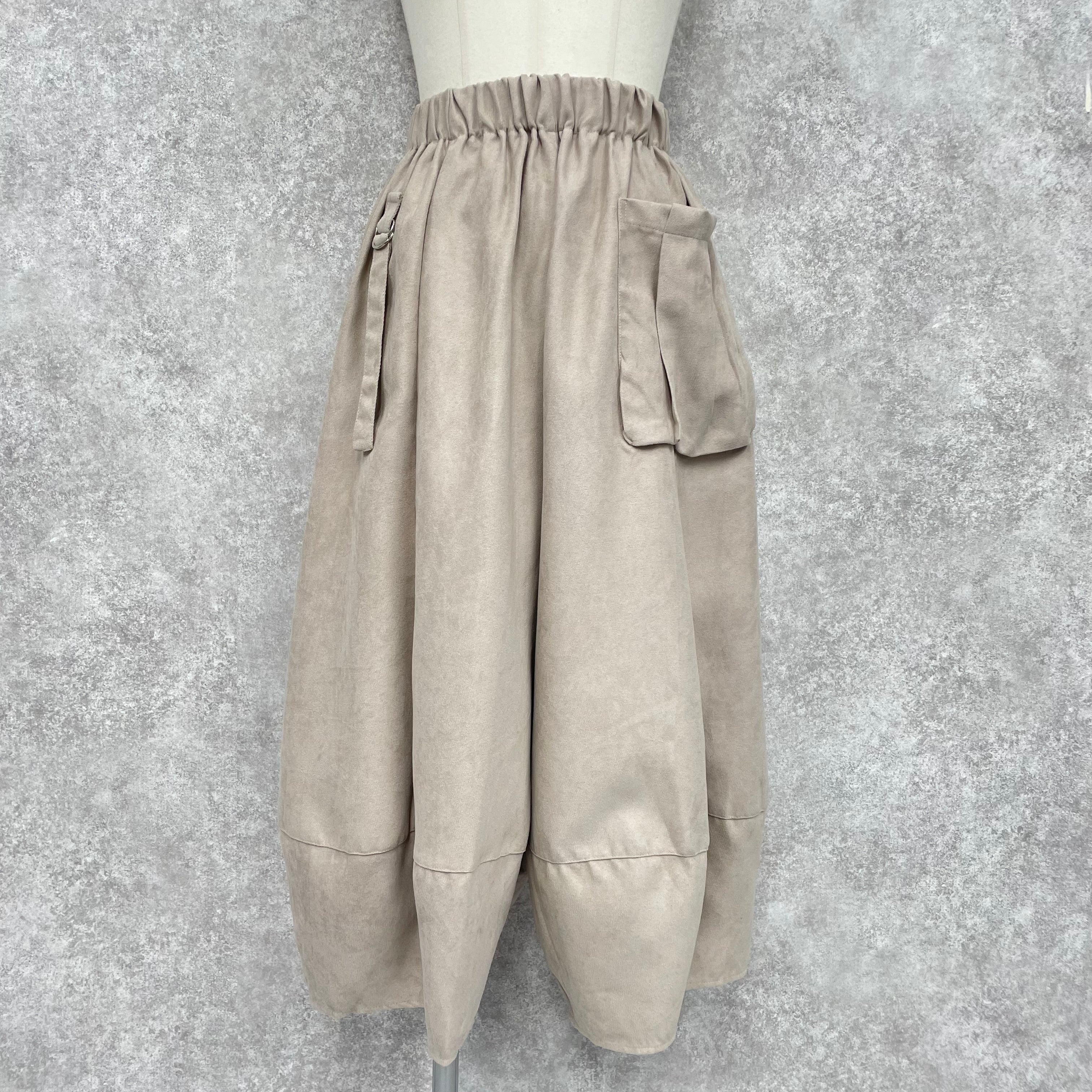 スウェード風ココラインパンツ ベージュ ※8/20-26頃より順次発送